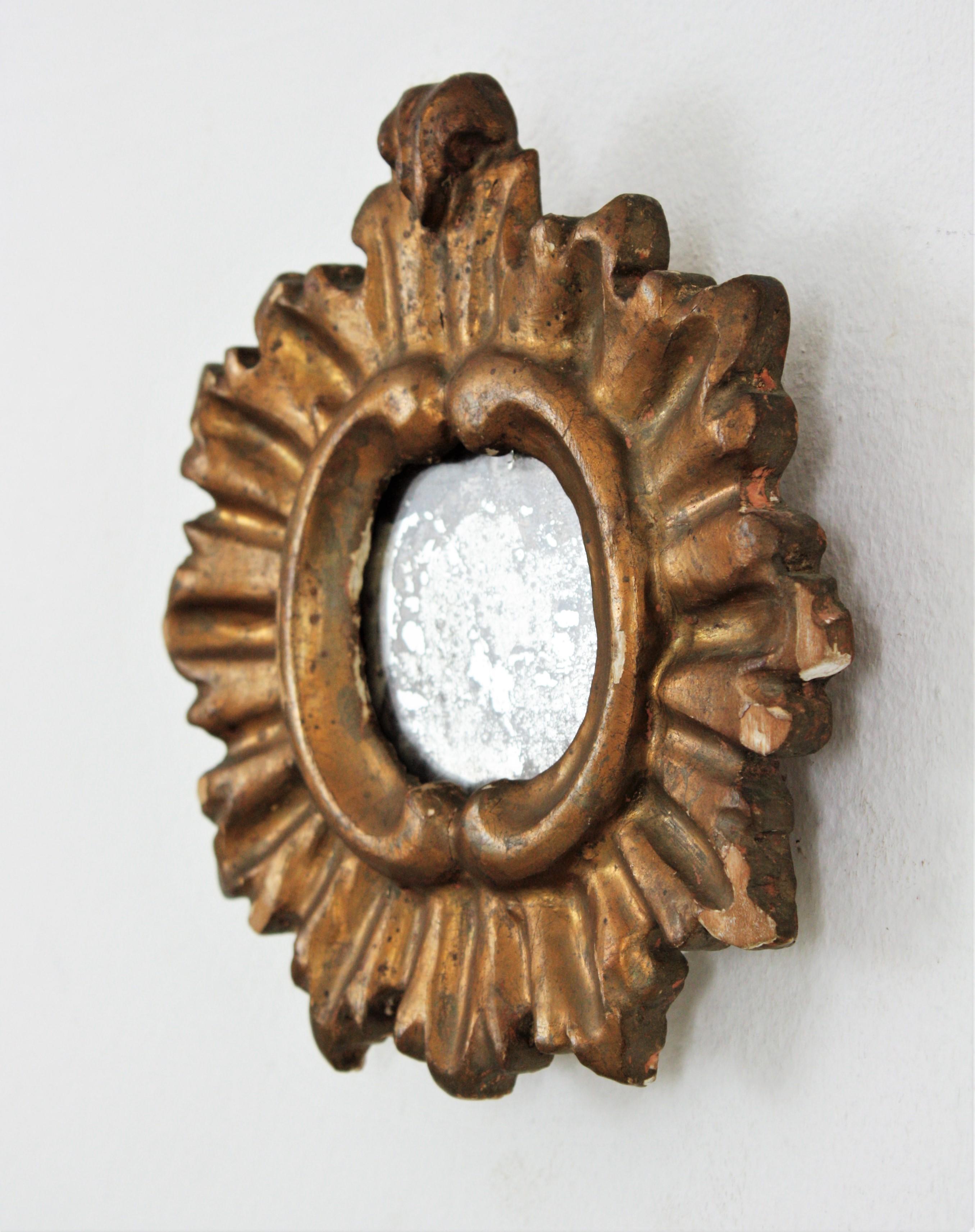 Spanish Baroque Sunburst Mirror Miniature in Gold Leaf Gilded Wood For Sale 2