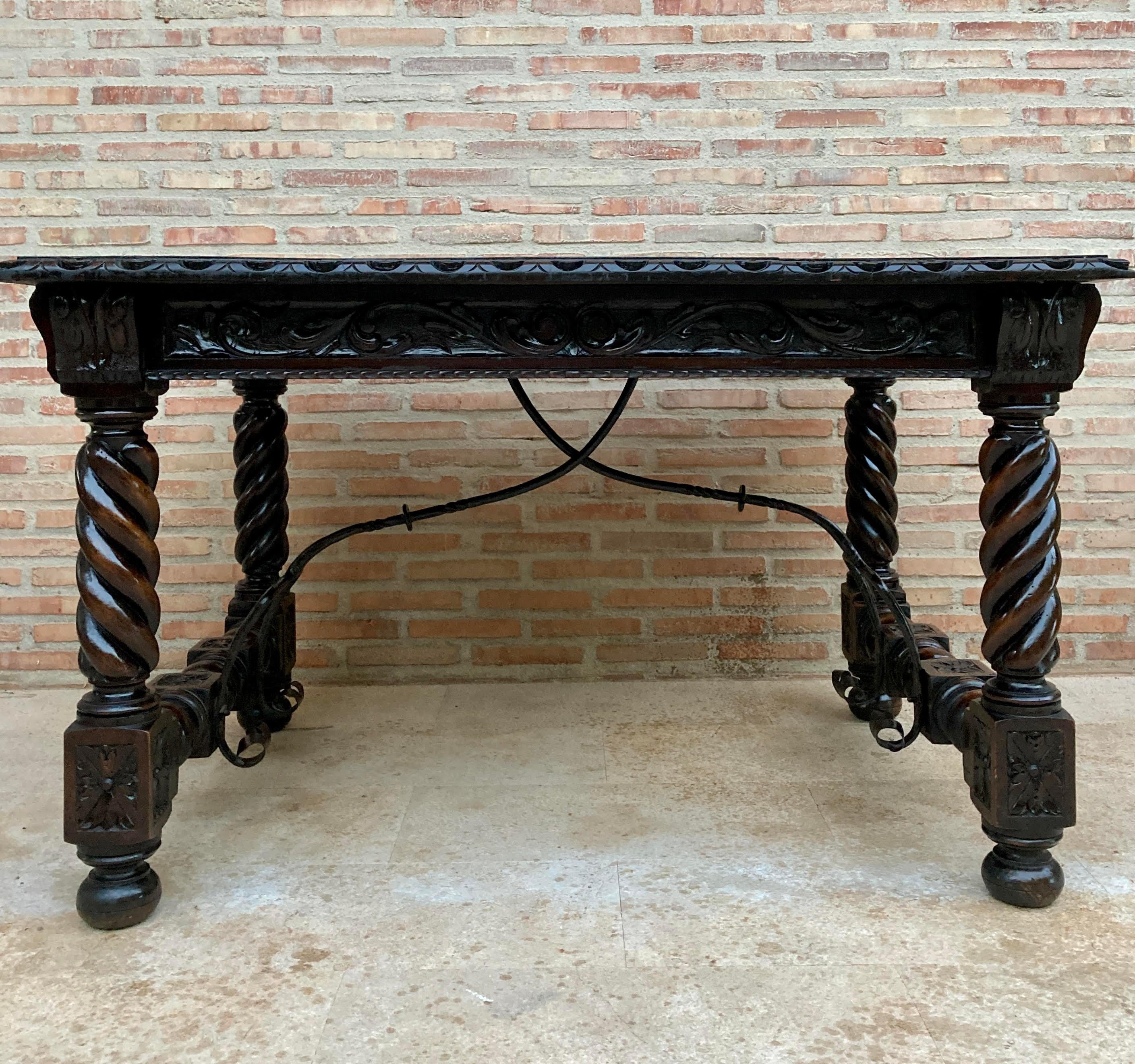 19th Century Spanish Baroque Table with Dark Walnut Solomonic Legs with Carved Structure and  For Sale