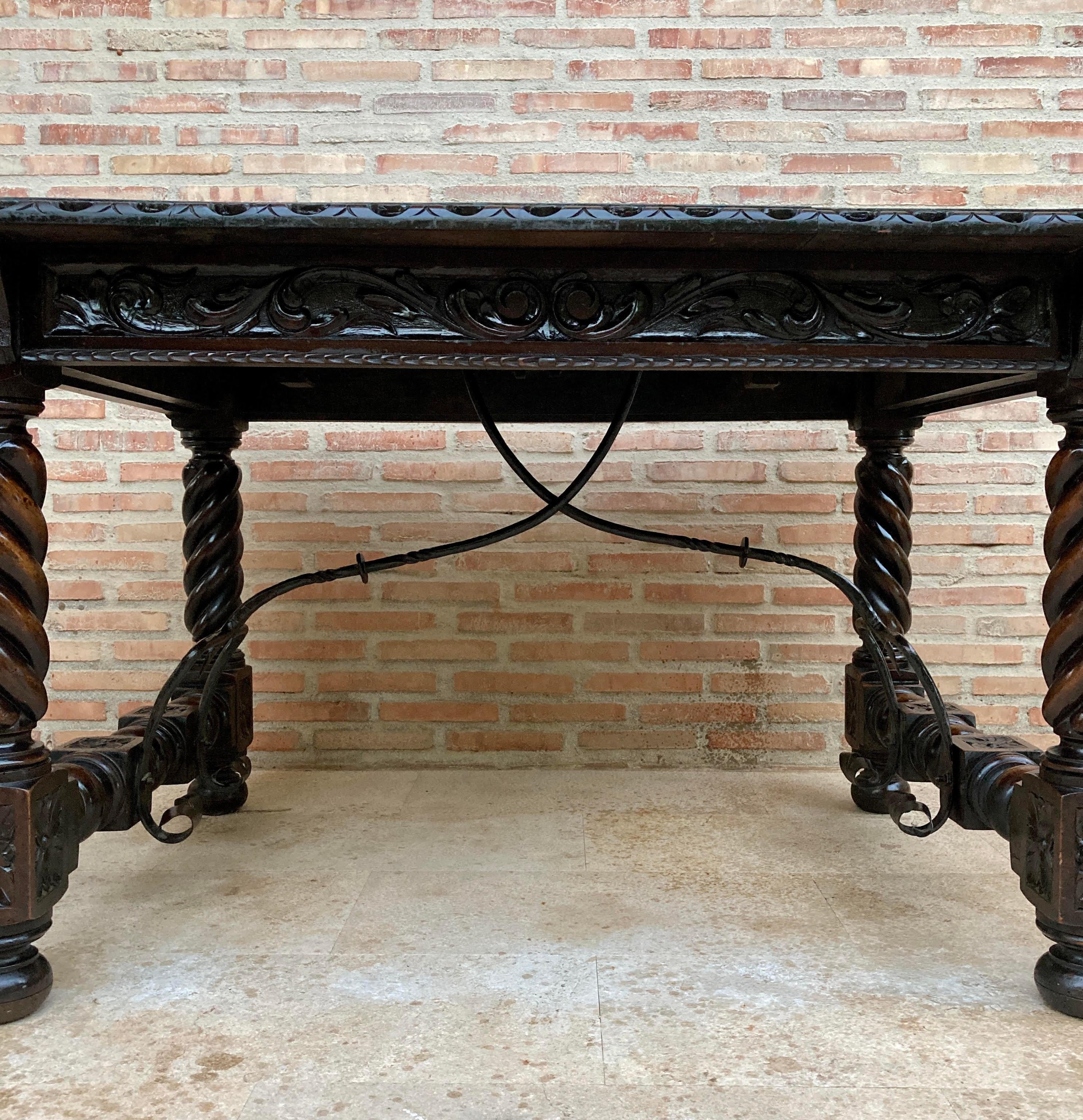 Spanish Baroque Table with Dark Walnut Solomonic Legs with Carved Structure and  For Sale 4