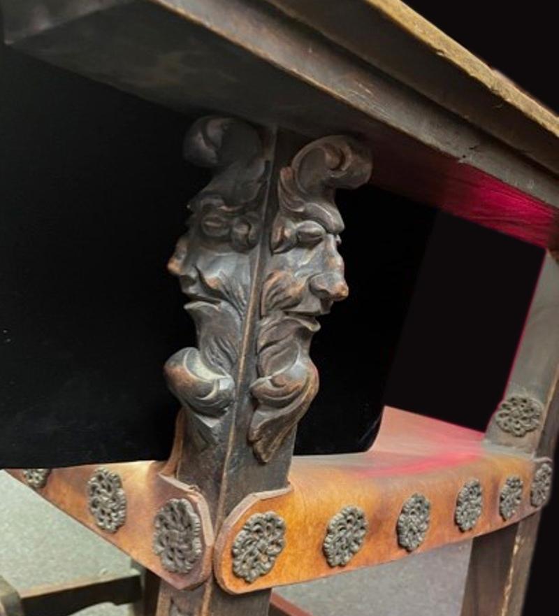 Spanish Baroque walnut armchair with crown and coat of arm, Early 19c 2