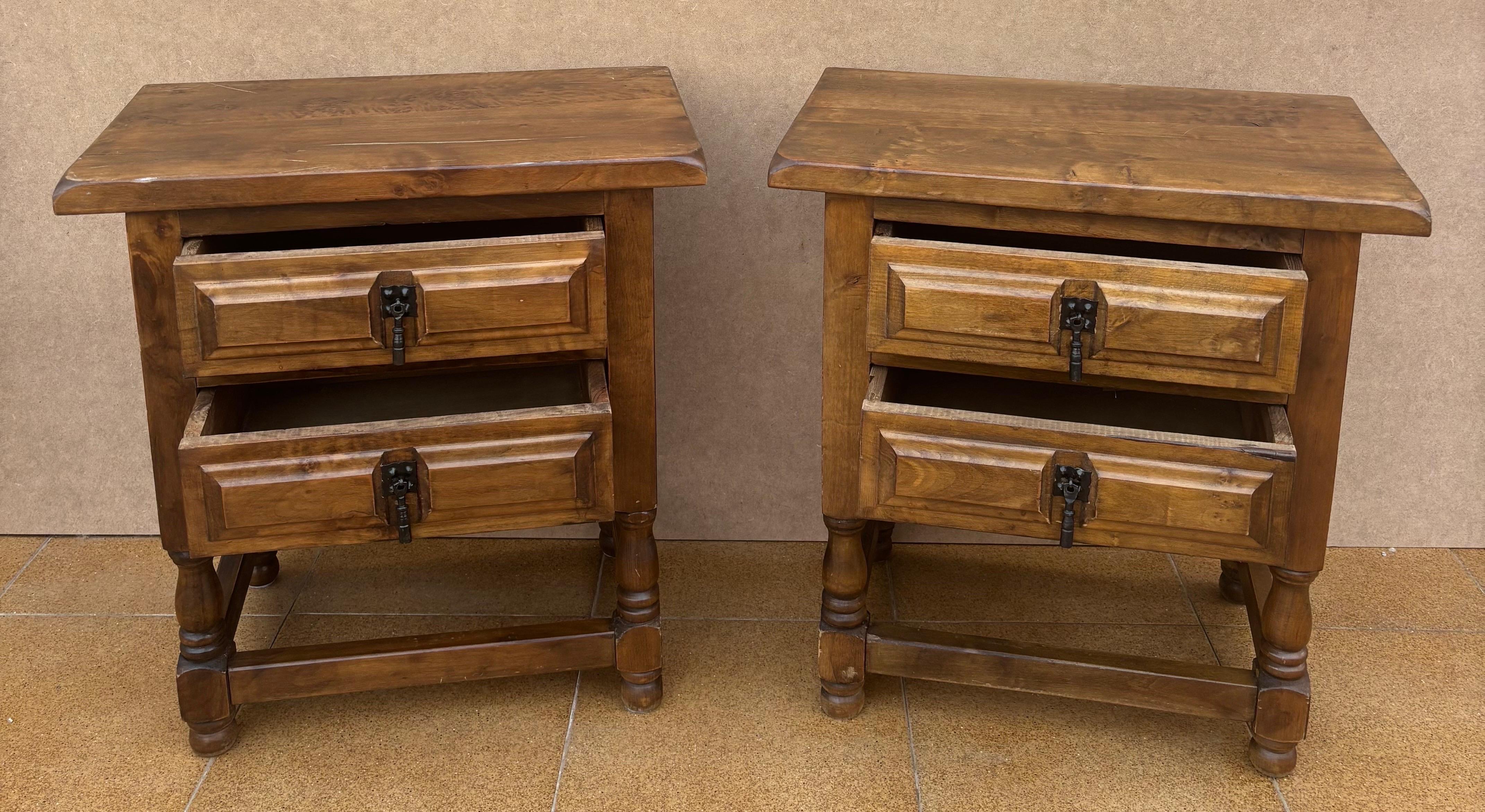 Milieu du XXe siècle Spanish Bedside Tables With Drawers And Iron Hardware, 1950s, Set Of 2 en vente