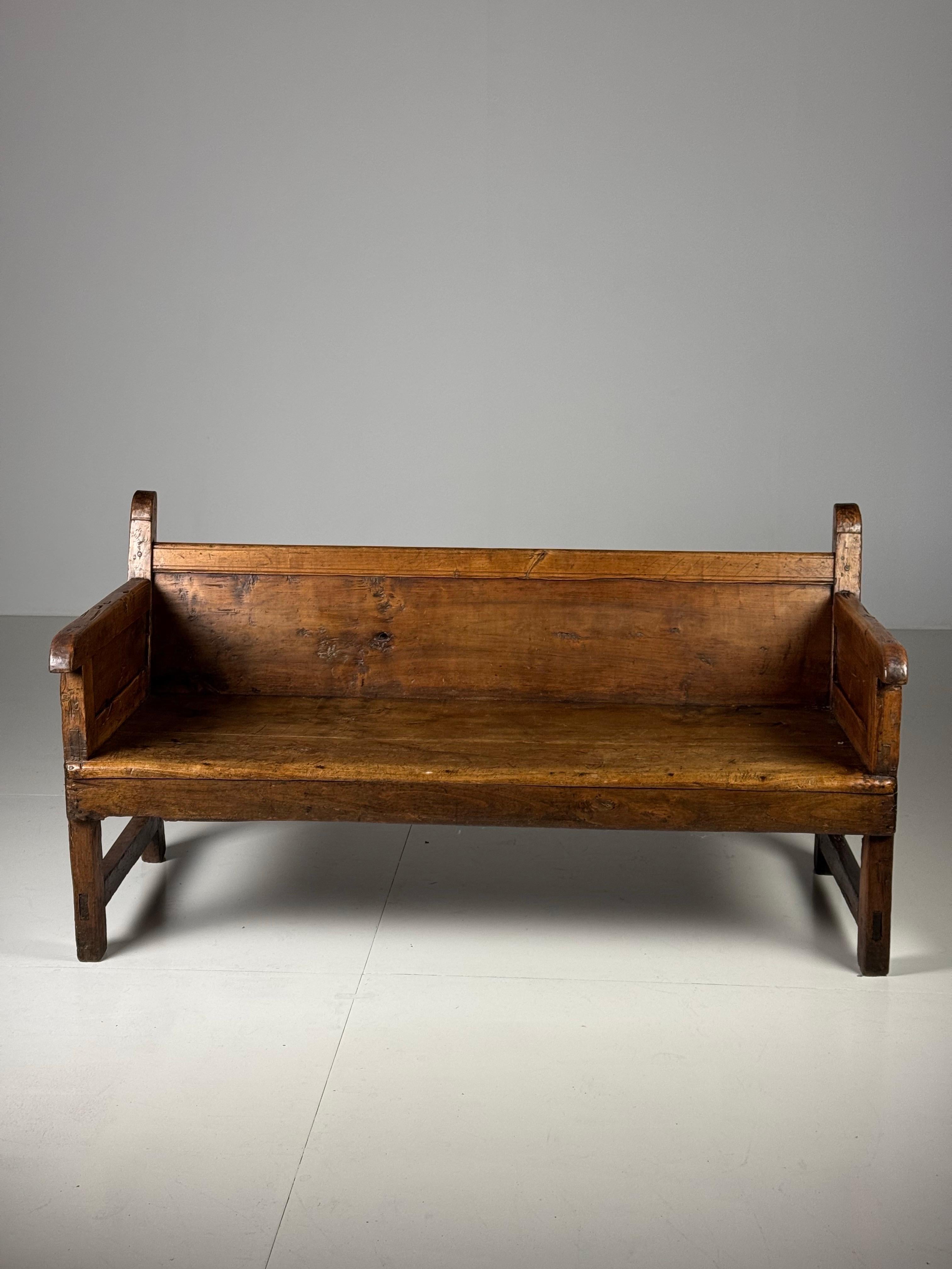 Banc espagnol 18e siècle 5