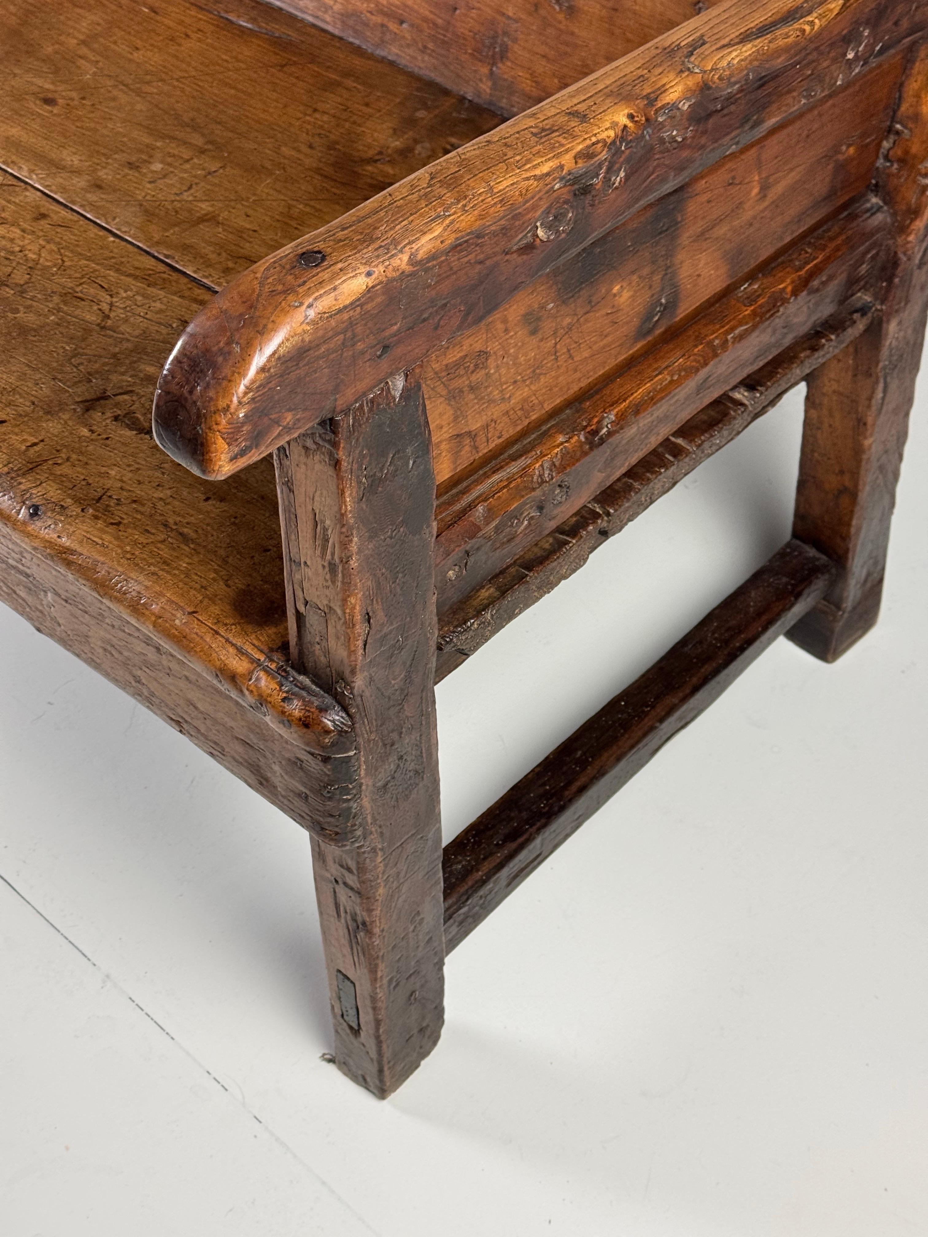 Banc espagnol 18e siècle 6