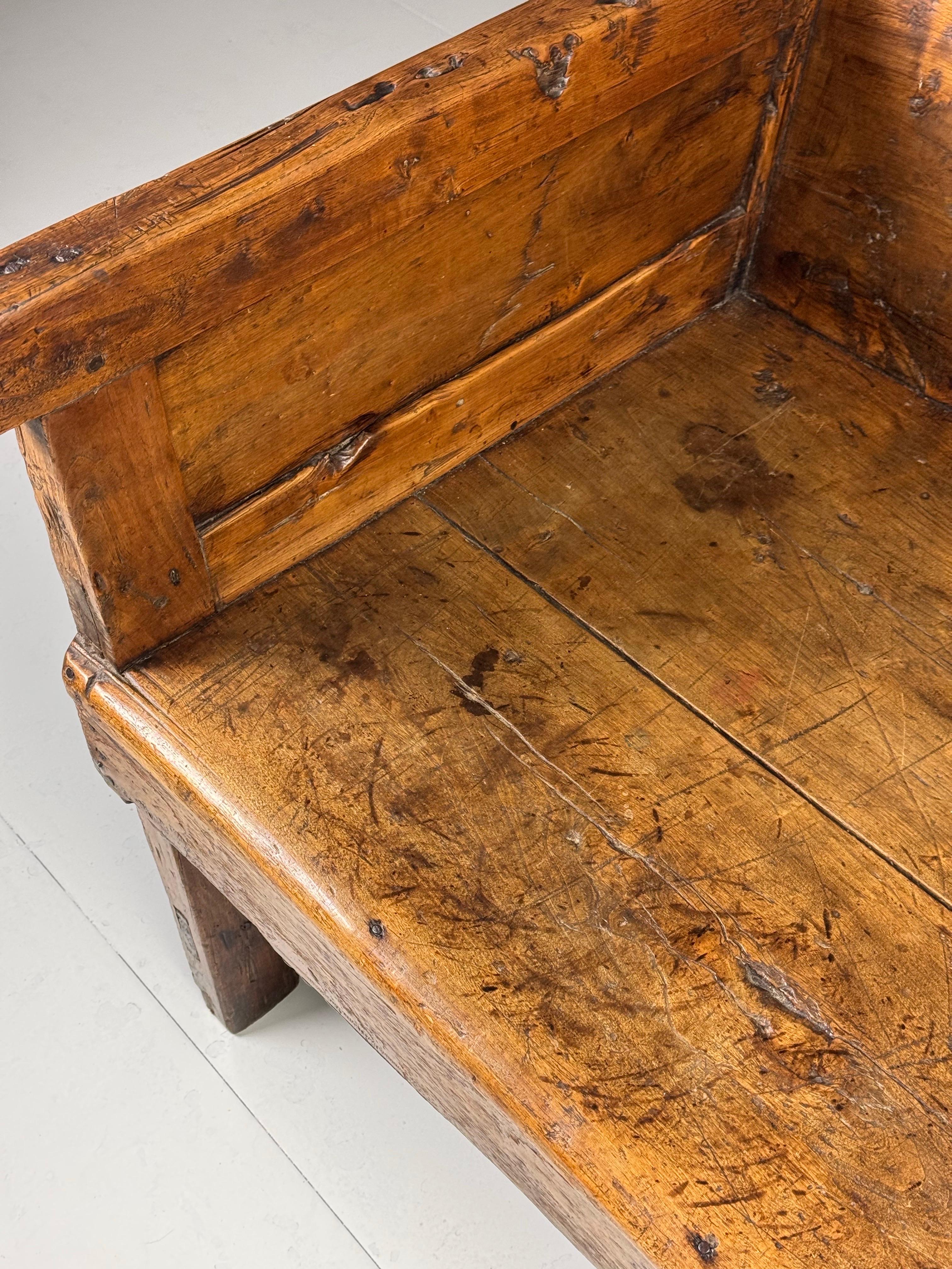 Banc espagnol 18e siècle 4