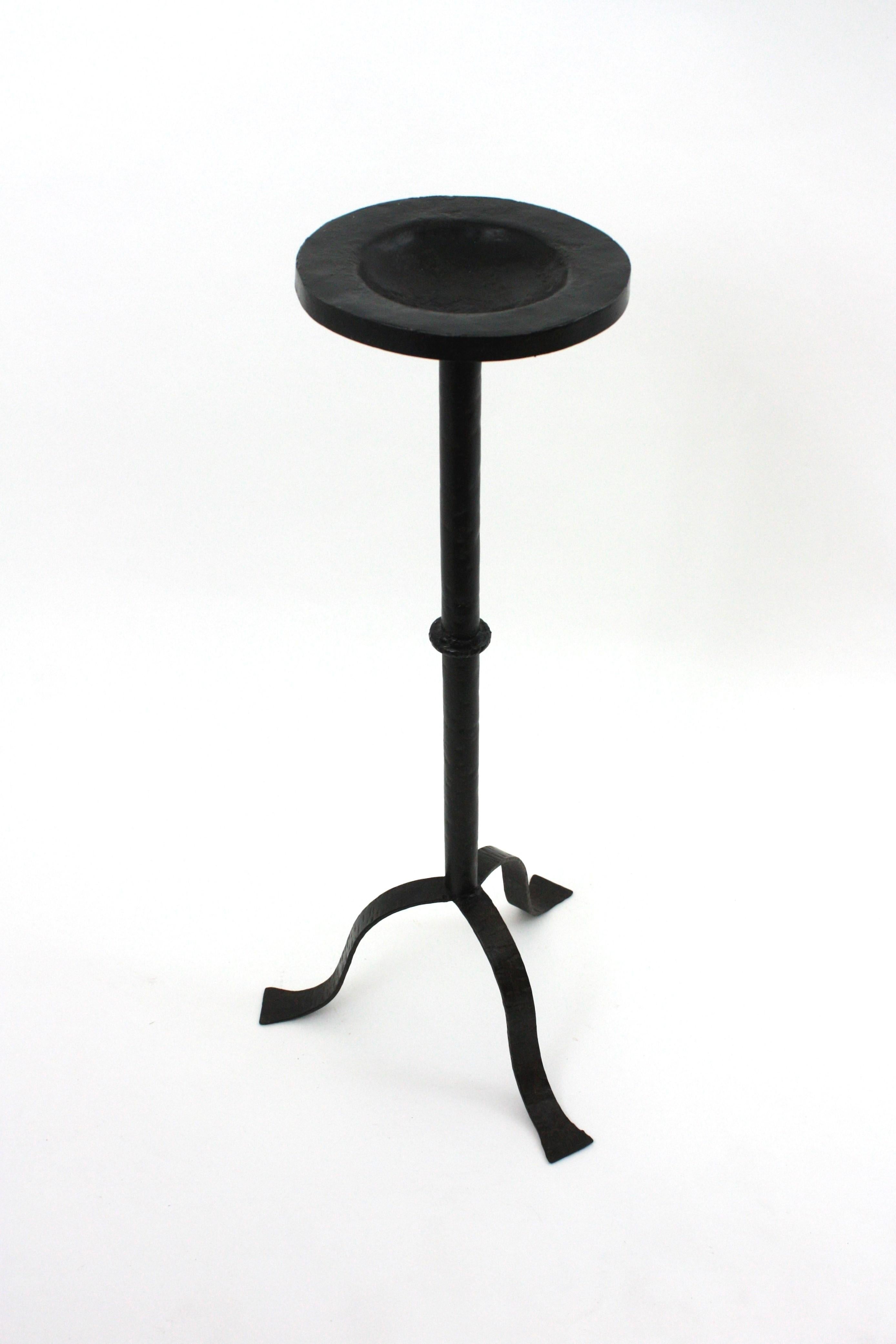 Table à boissons, table d'appoint ou d'appoint en fer forgé, 1940s Bon état - En vente à Barcelona, ES