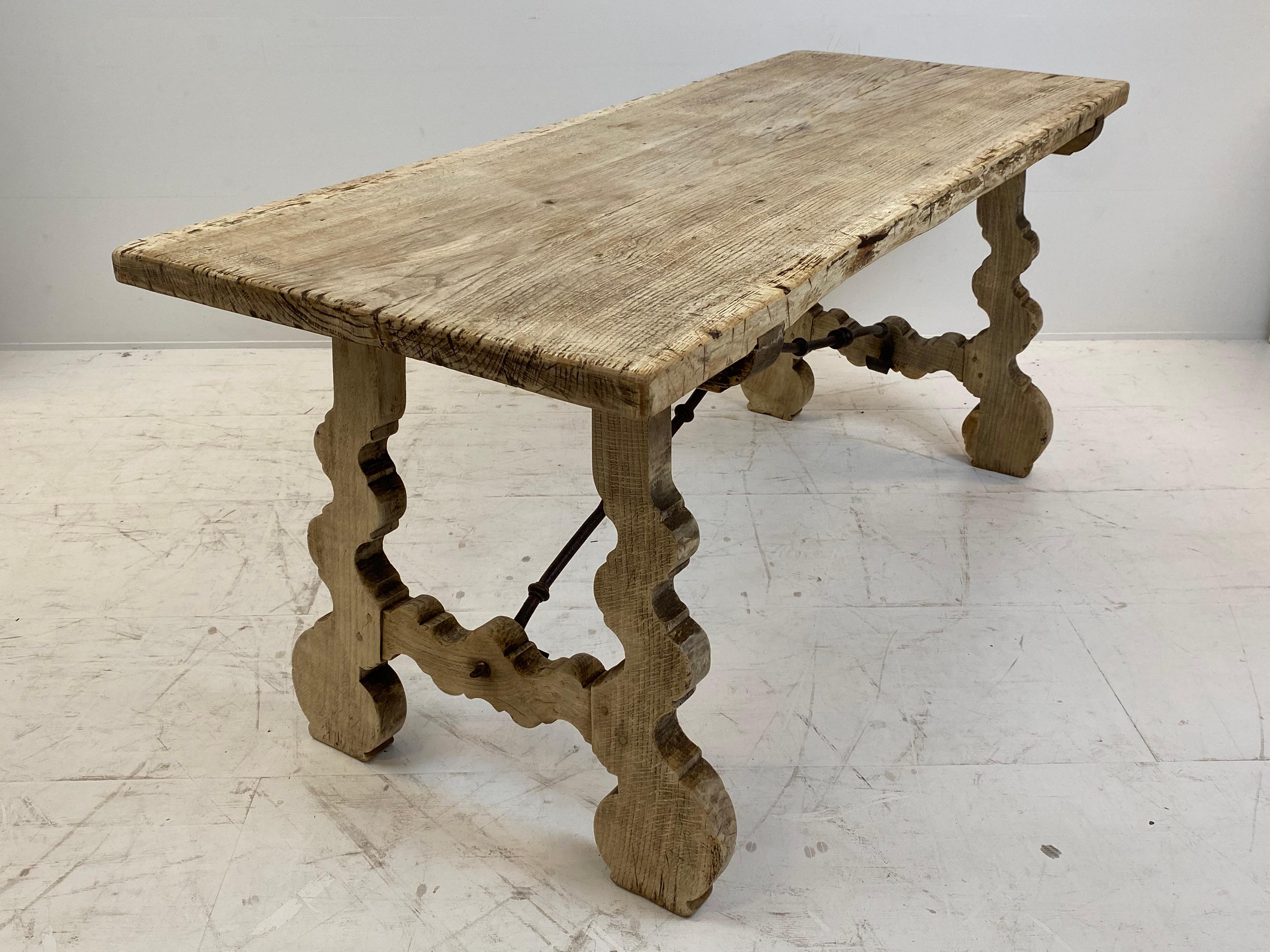 Small Antique table in bleached walnut with iron details, Spain, 1820s.  2