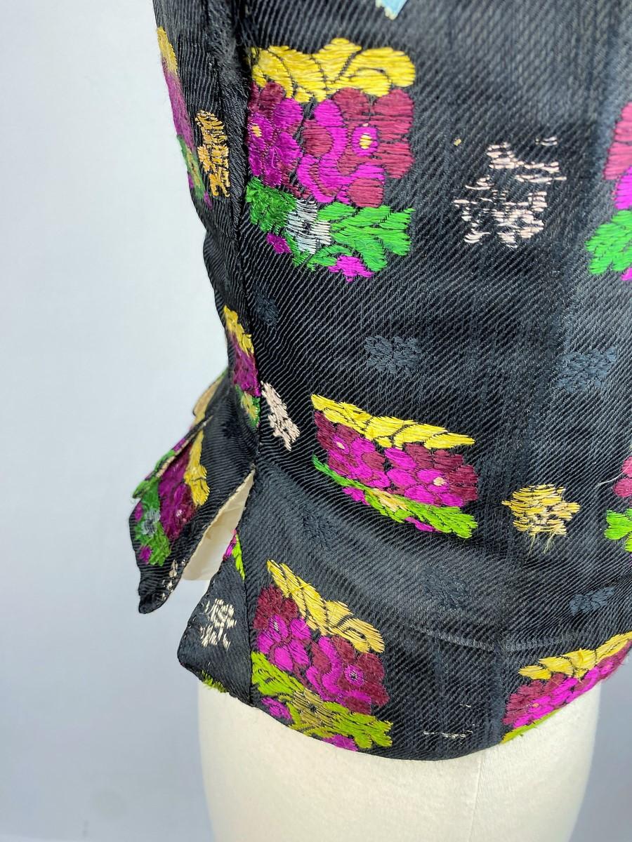 Spanish brocaded silk and hemp camisole - First half of the 19th century For Sale 1