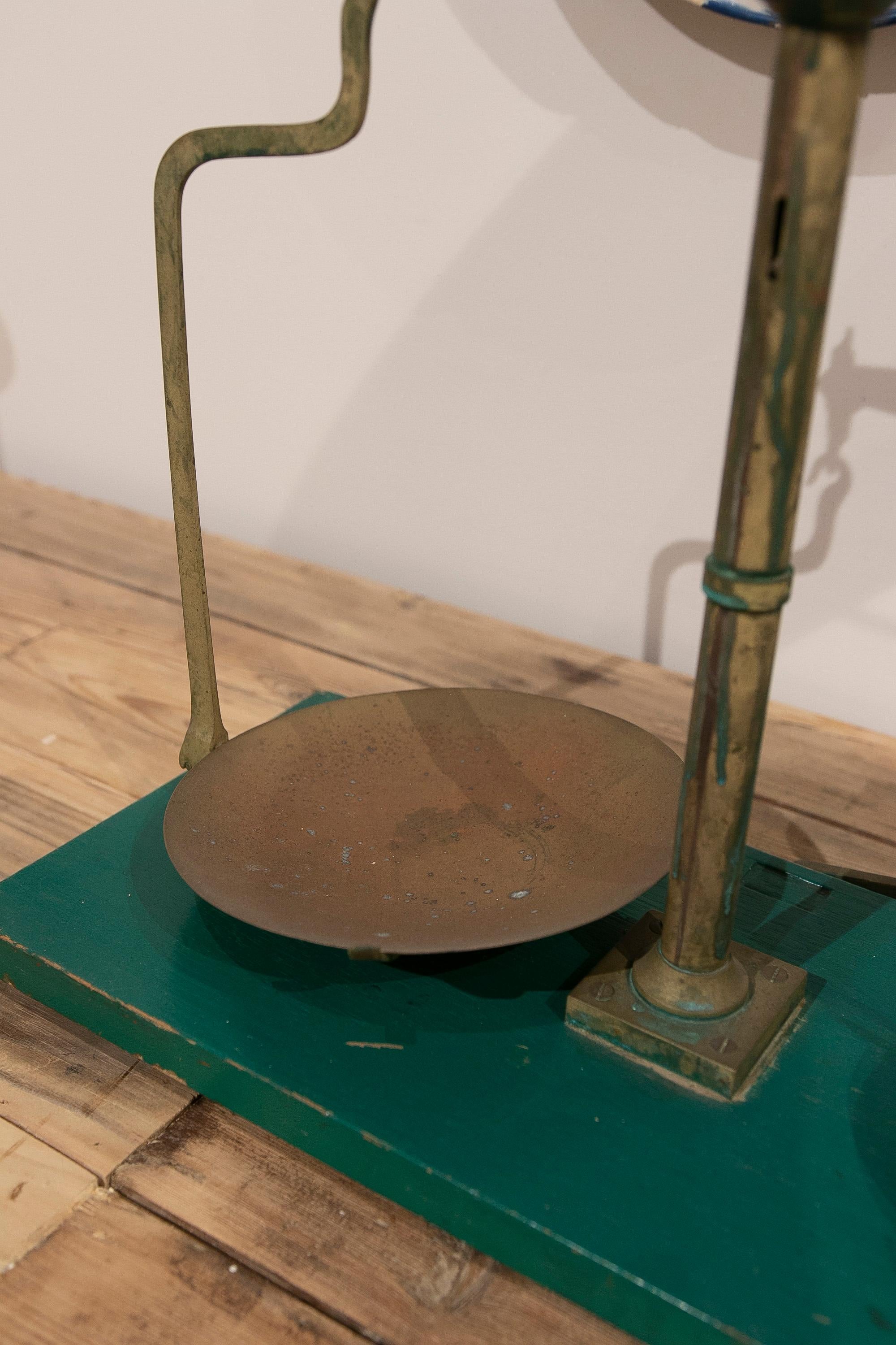 Spanish, Bronze Balance Scale with Green Painted Wooden Stand For Sale 6