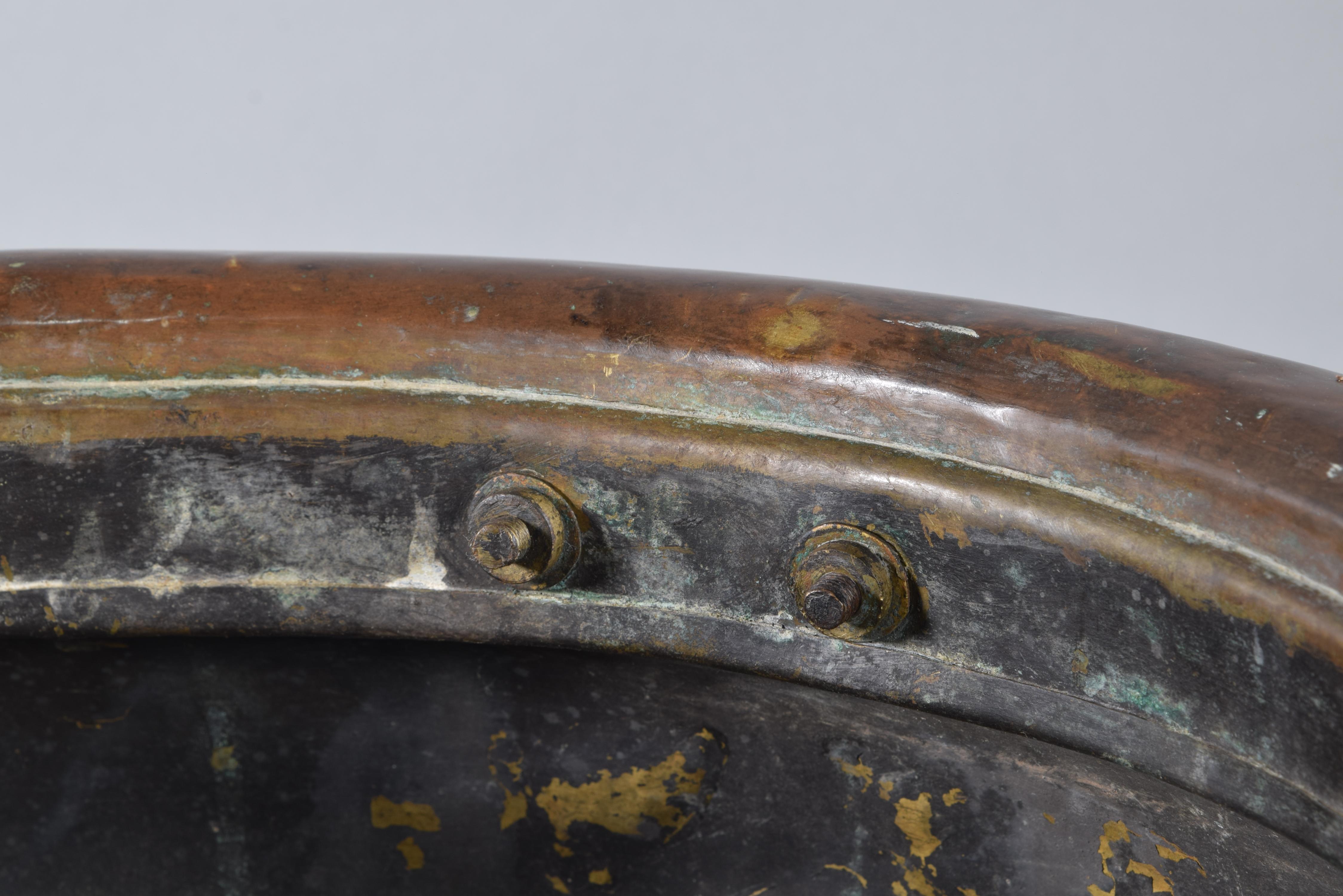 Spanischer Bronze-Armband aus Bronze, 18. Jahrhundert im Angebot 8