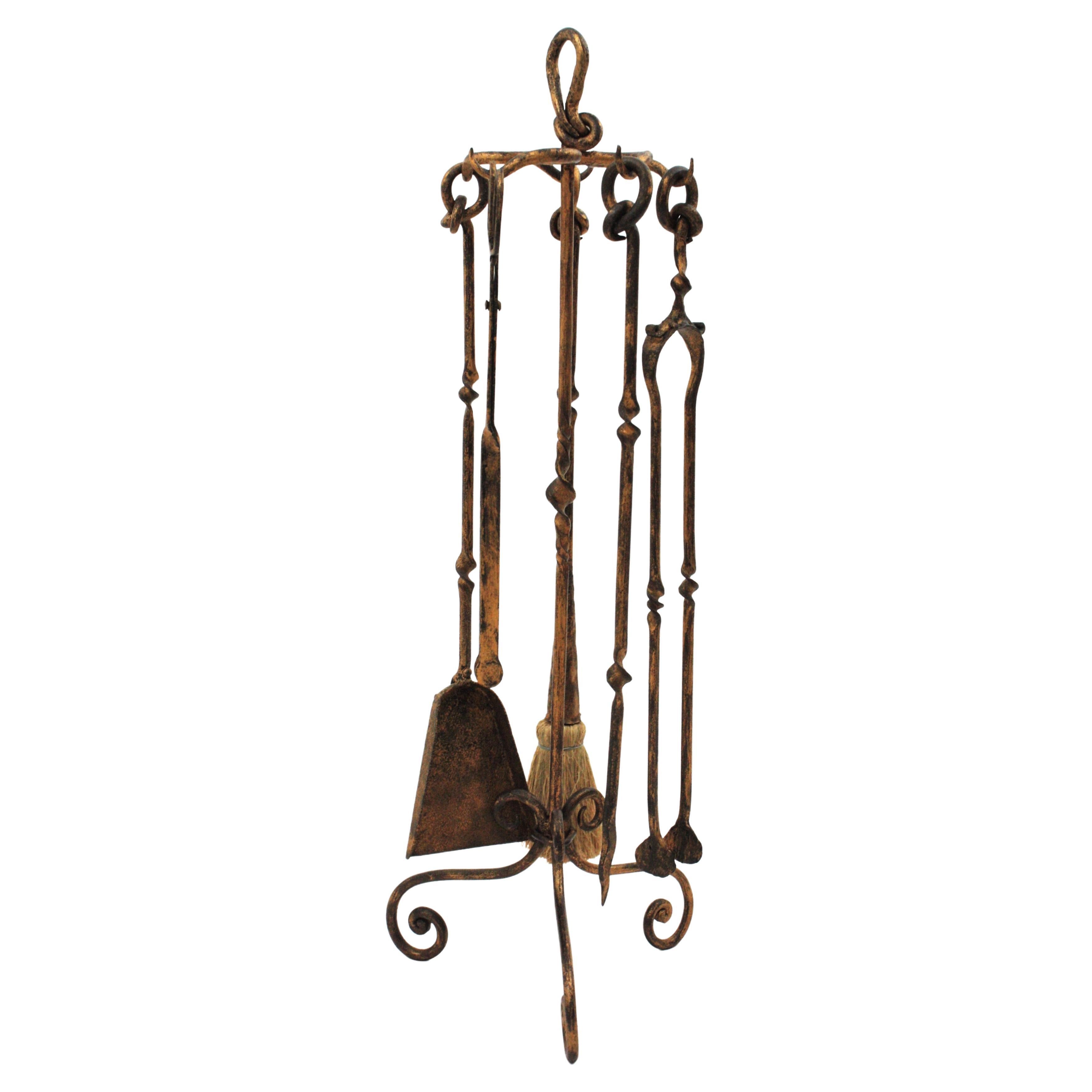 Spanish Brutalist Fireplace Tool Set Stand, Gilt Wrought Iron and Knot Design For Sale