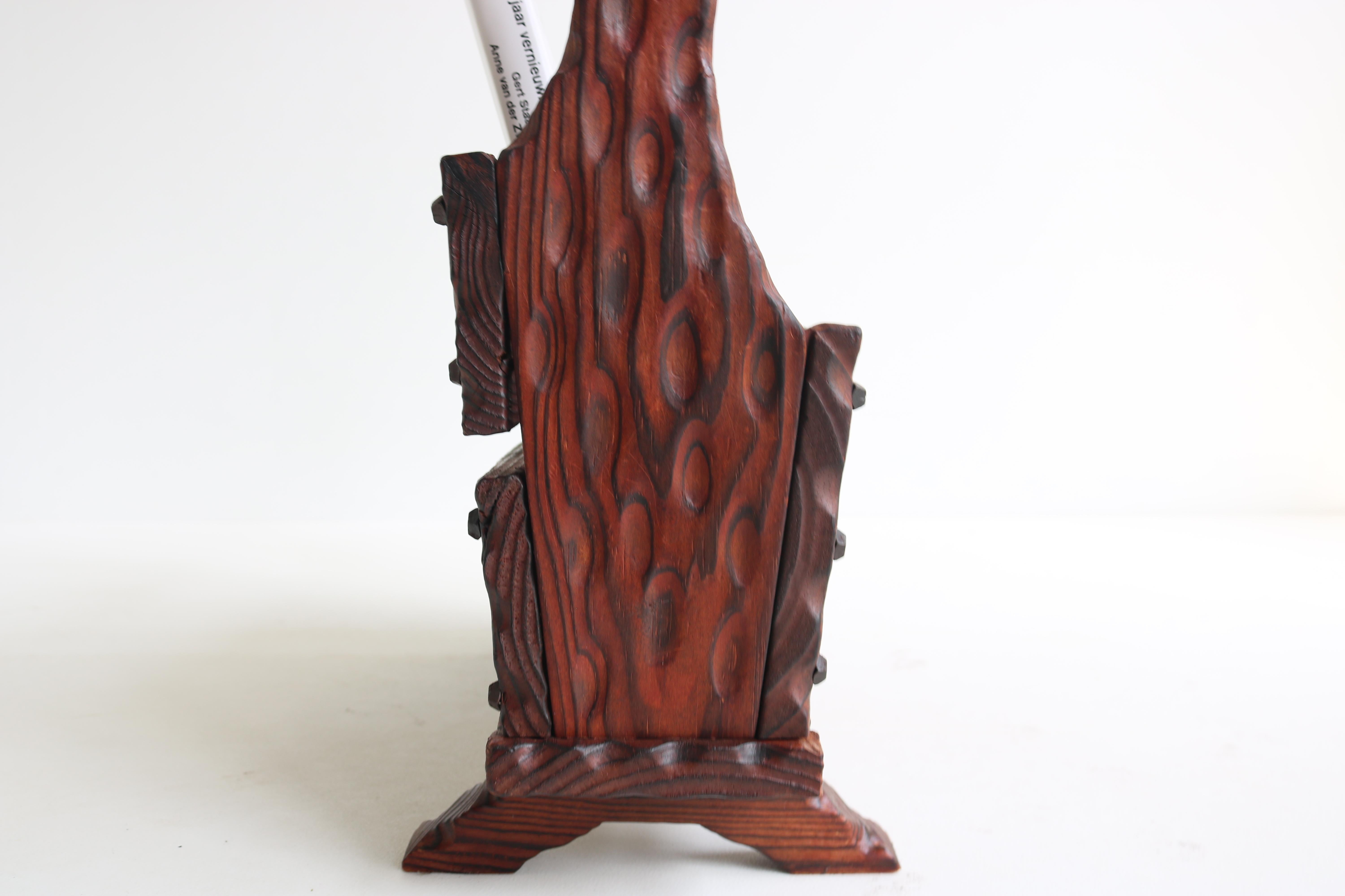 Spanish brutalist magazin rack / book stand carved wood wrought iron 1960 In Good Condition For Sale In Ijzendijke, NL