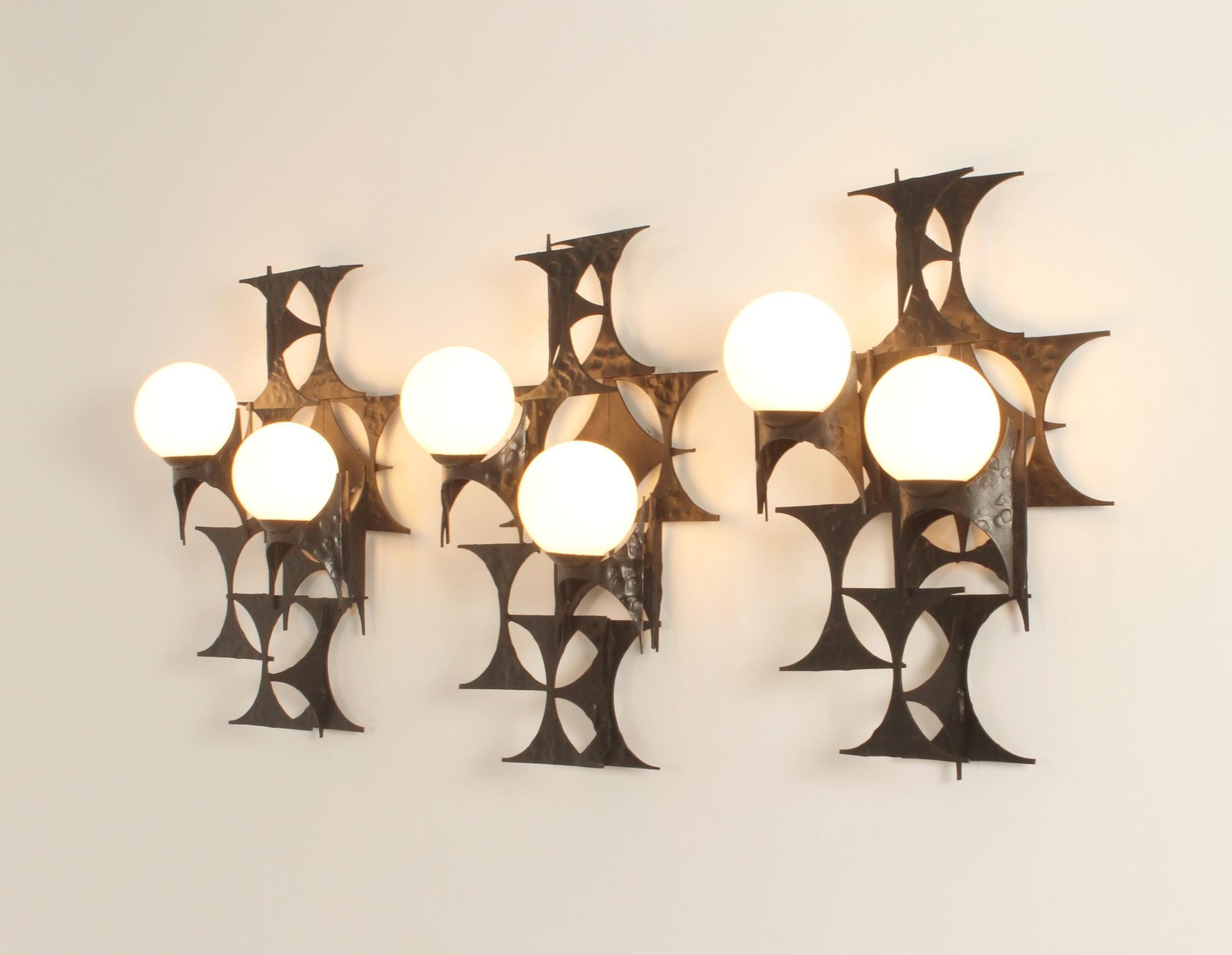 Spanish Brutalist Sconces in Forged Iron from 1960's For Sale 12