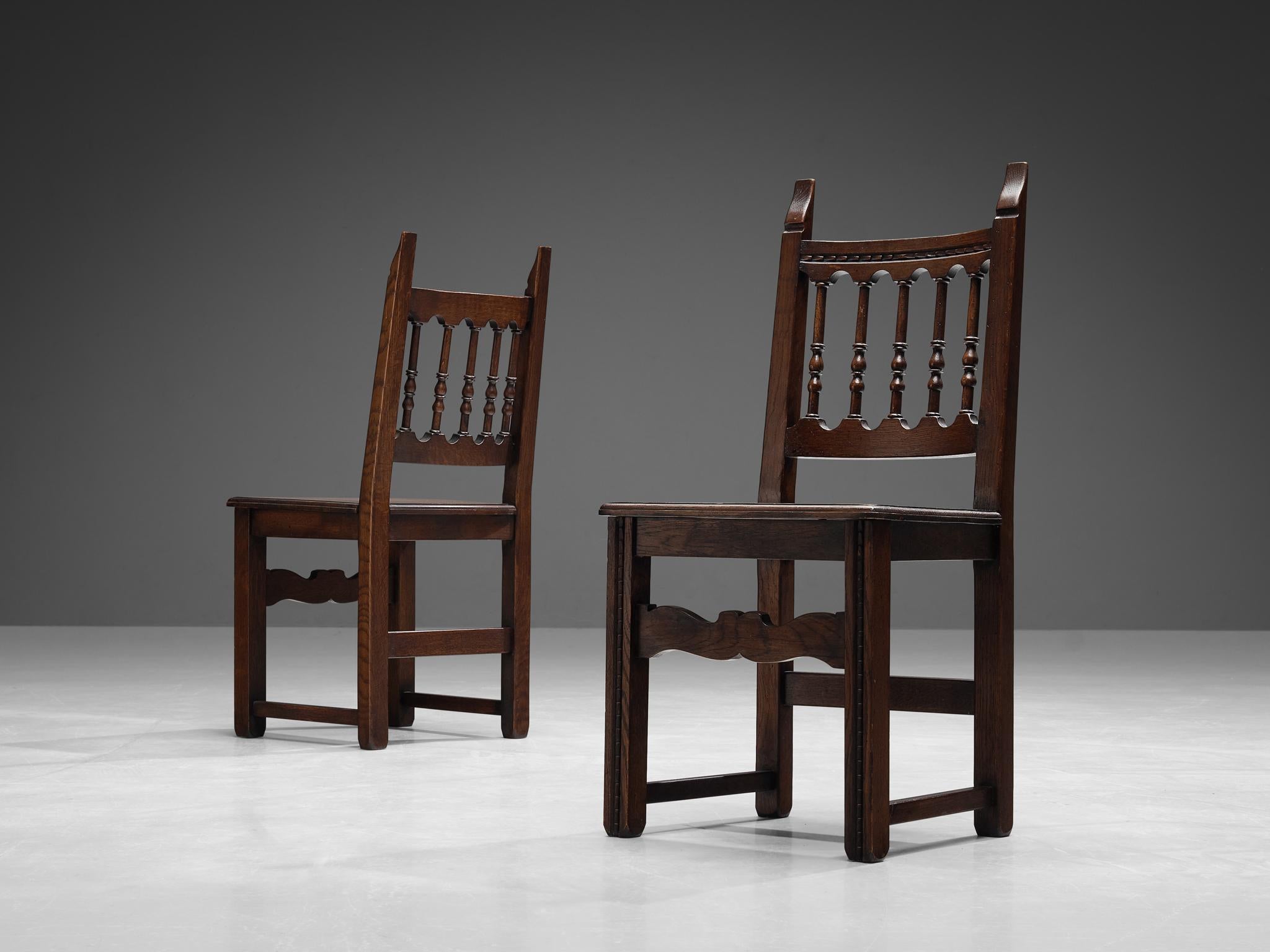 Spanish Brutalist Set of Six Dining Chairs in Oak In Good Condition For Sale In Waalwijk, NL