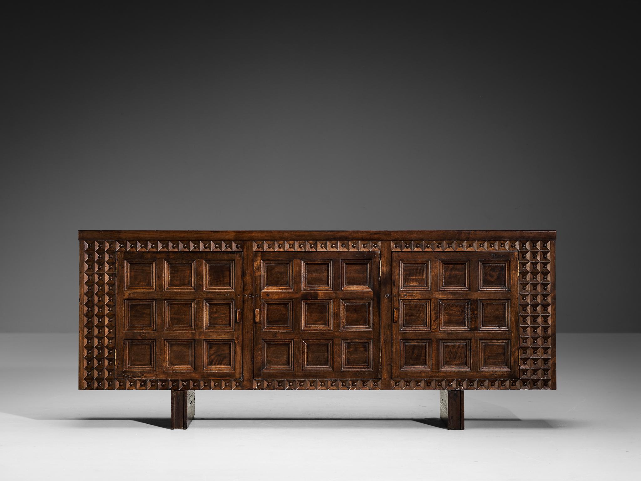 Spanish Brutalist Sideboard with Sophisticated Carvings in Maple  For Sale 5