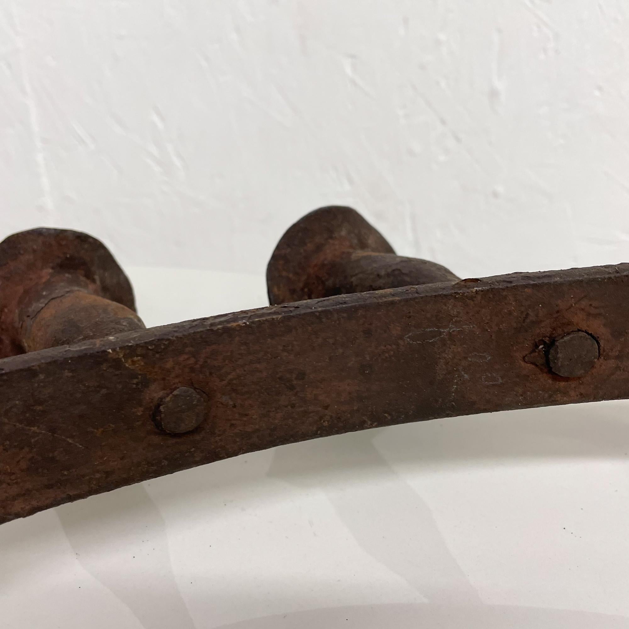 1940s Spanish Colonial Rustic Iron Scroll Five Arm Candle Holder  For Sale 6