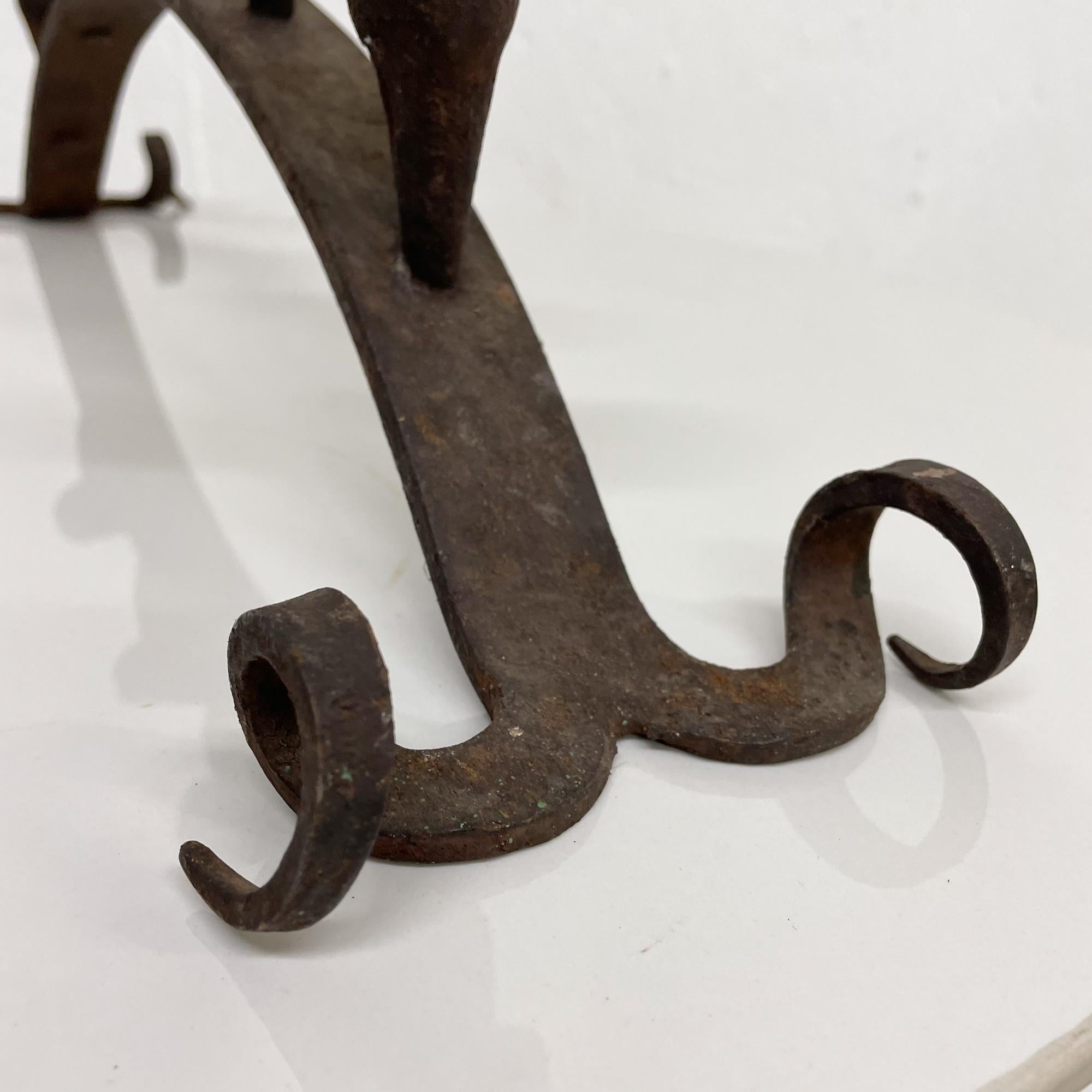 1940s Spanish Colonial Rustic Iron Scroll Five Arm Candle Holder  For Sale 1