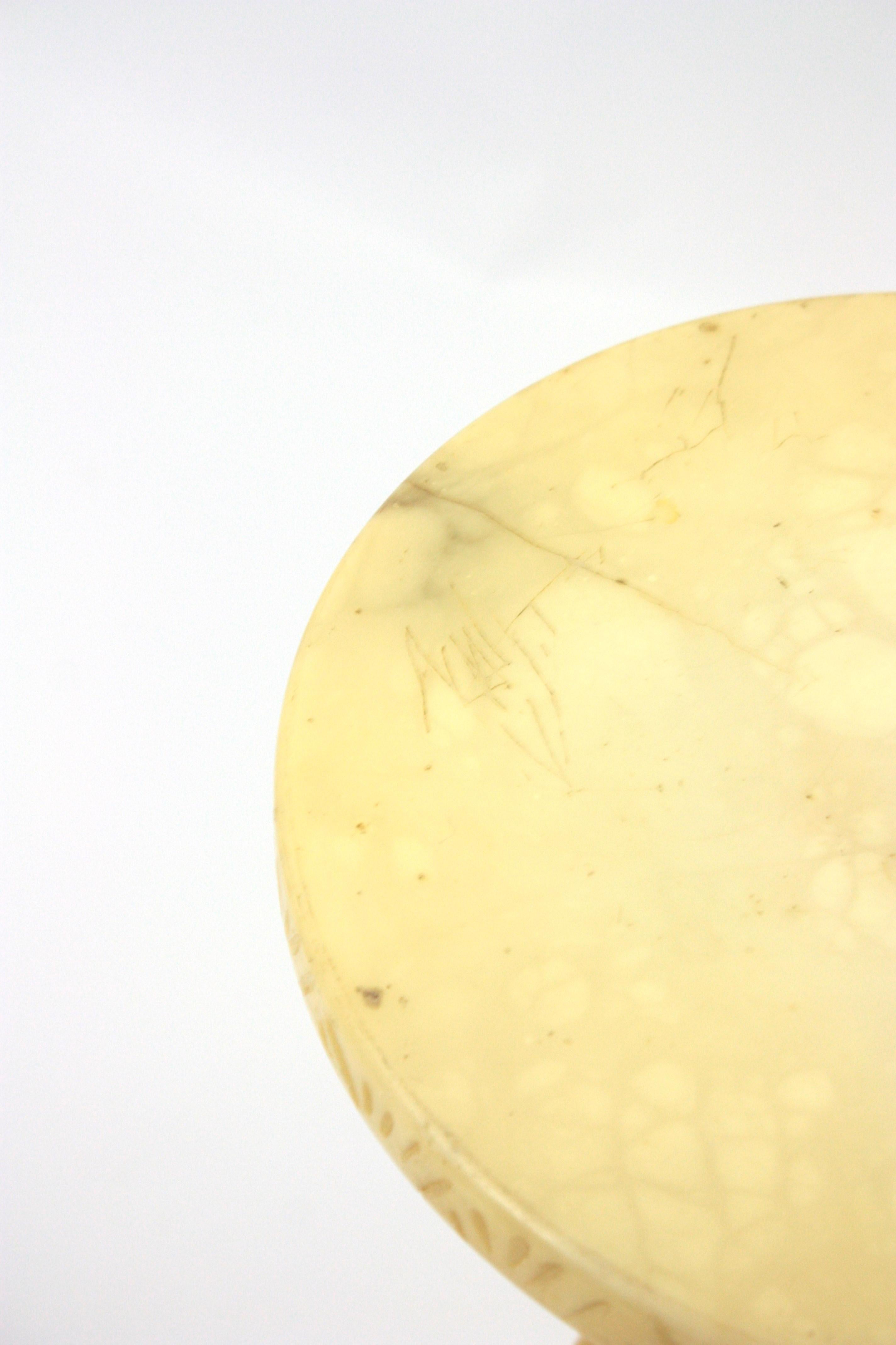 Spanish Carved Alabaster Gueridon Table / Side Table, 1940s For Sale 11