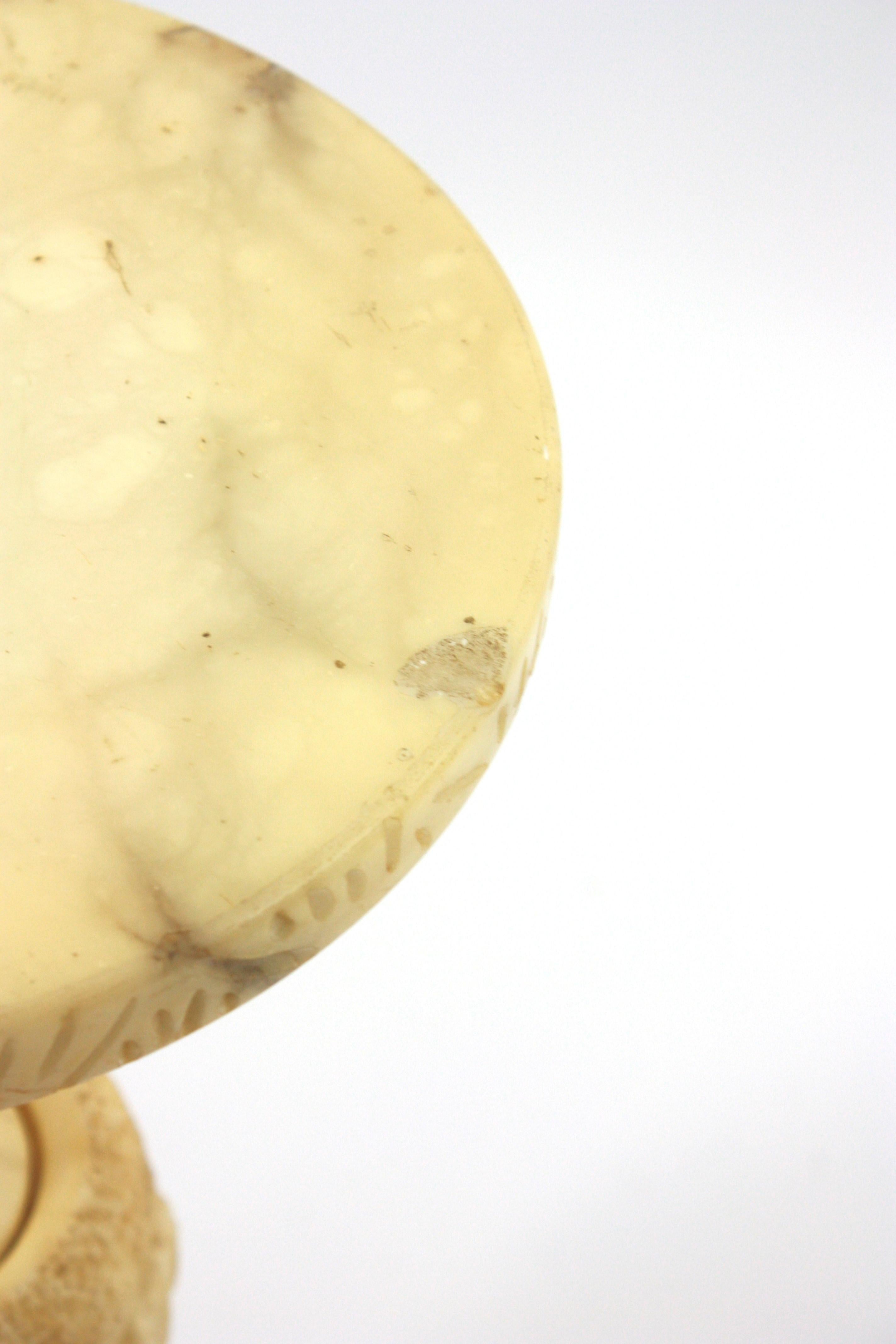 Spanish Carved Alabaster Gueridon Table / Side Table, 1940s For Sale 12