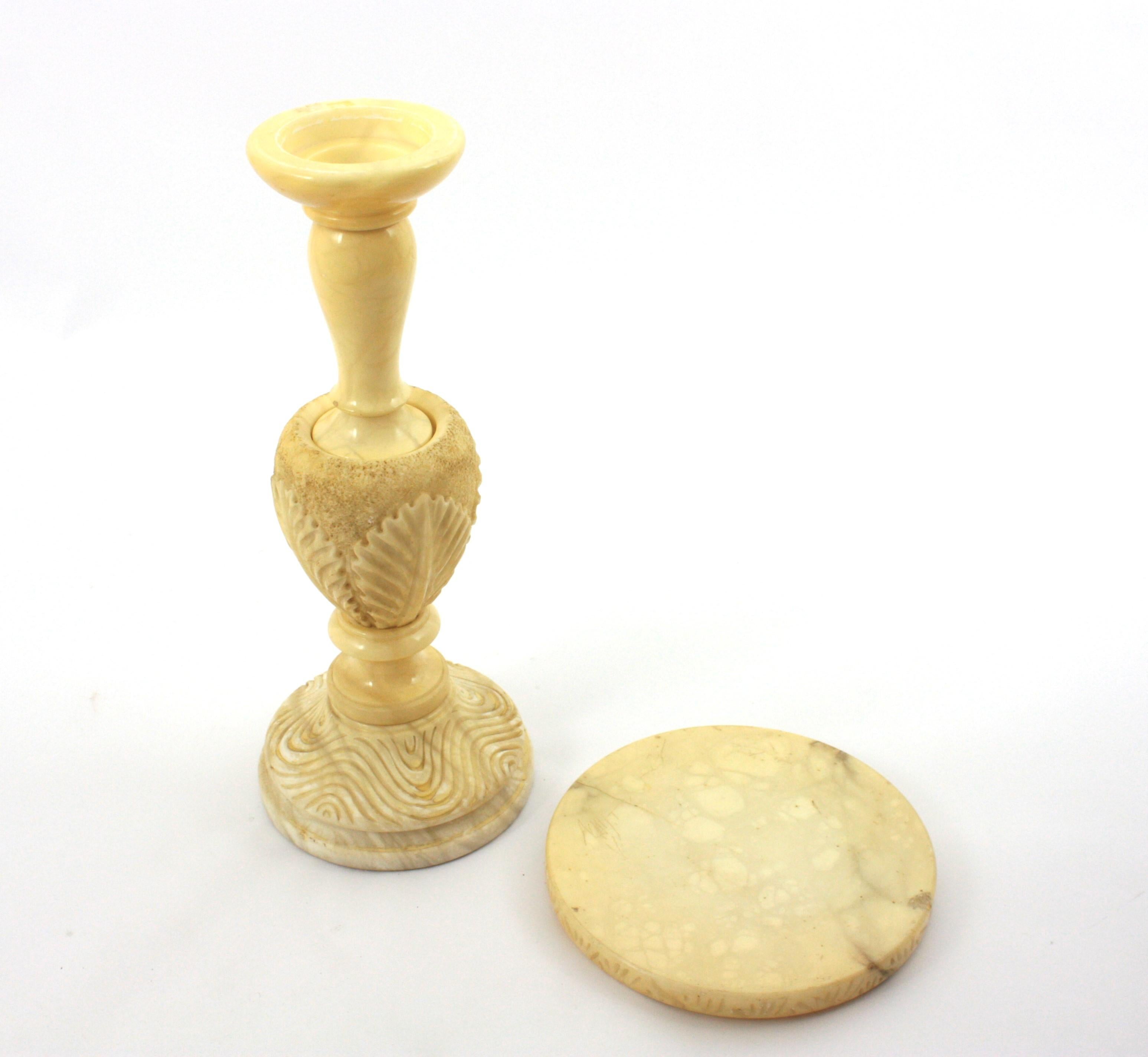 Spanish Carved Alabaster Gueridon Table / Side Table, 1940s For Sale 14