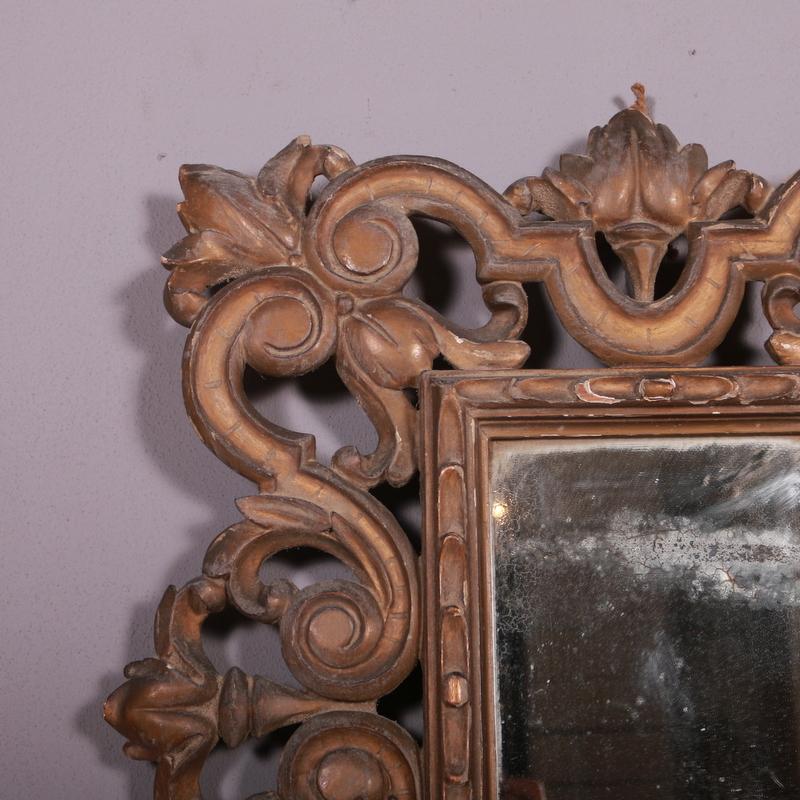 Spanish Carved and Gilded Mirror In Good Condition For Sale In Leamington Spa, Warwickshire