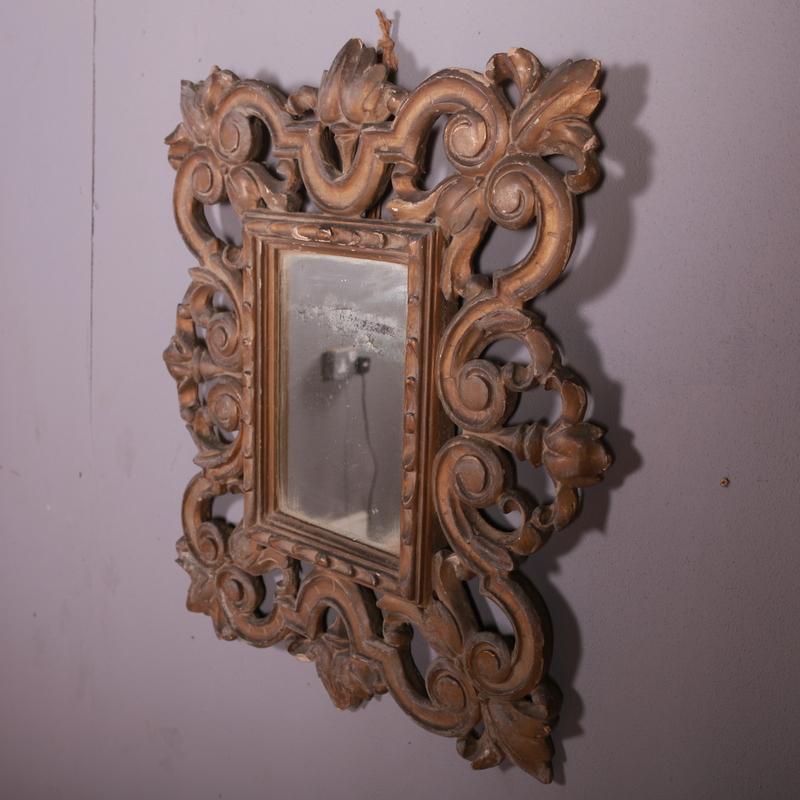 Spanish Carved and Gilded Mirror For Sale 1