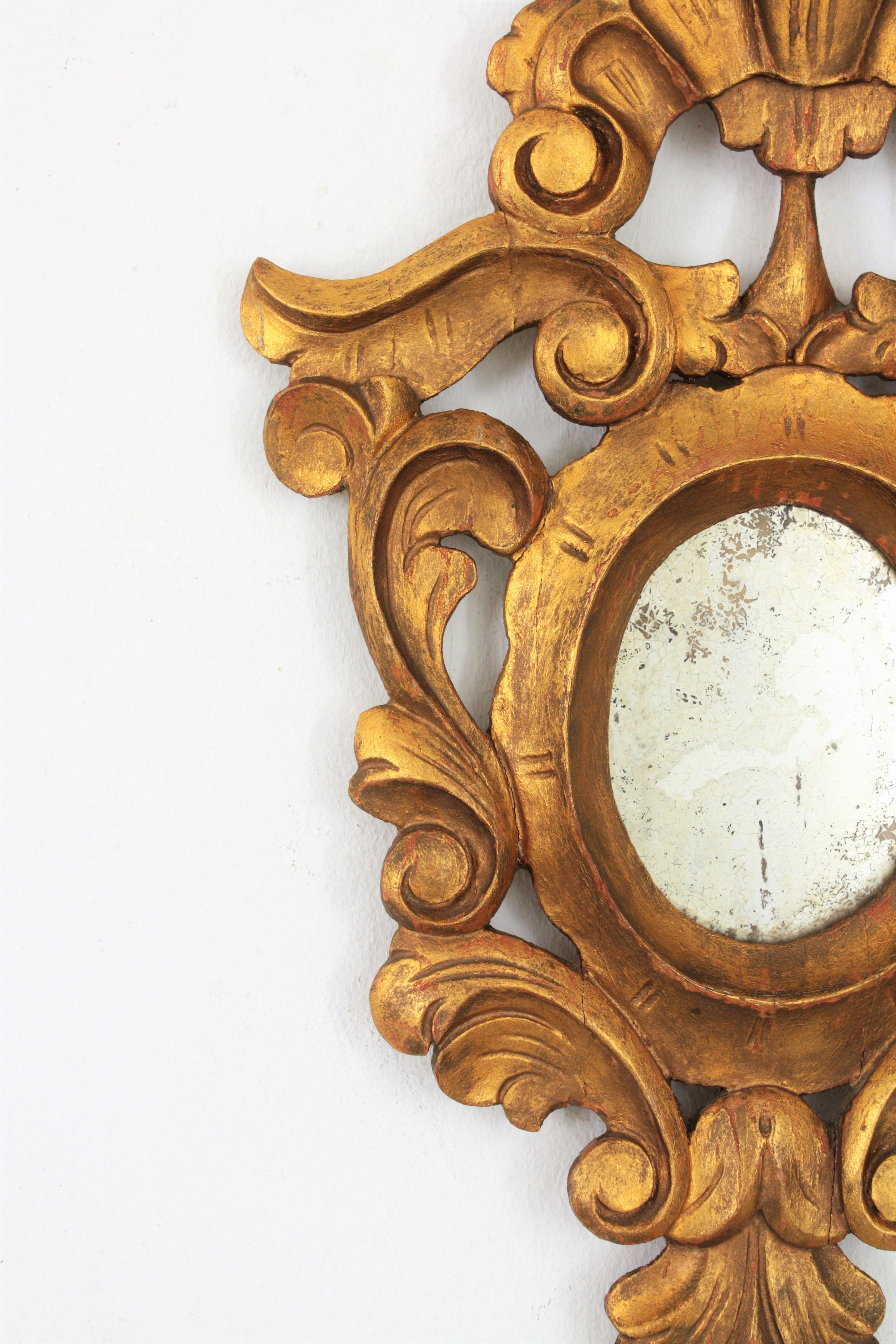 Spanish Carved Giltwood Mirror, Rococo Style In Good Condition In Barcelona, ES