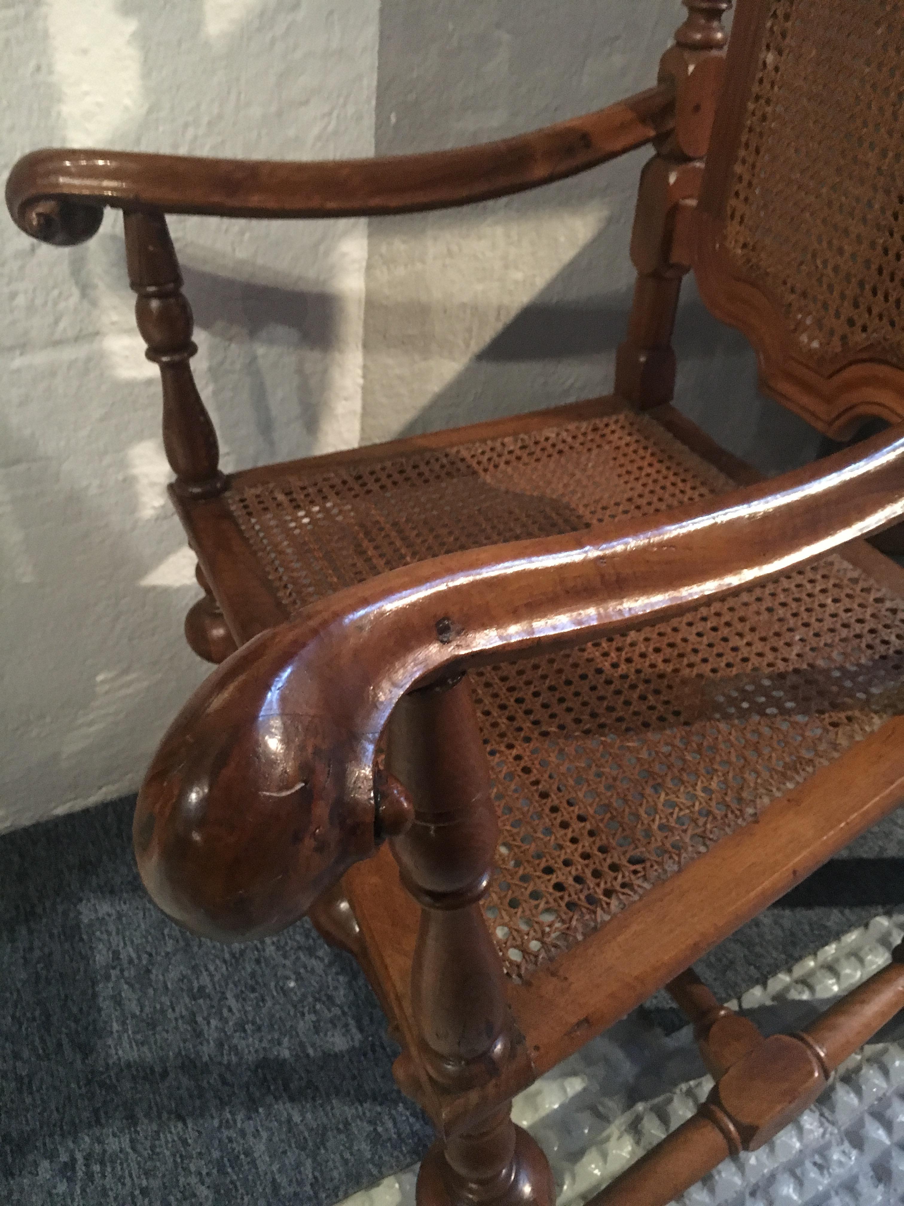 Spanish Carved Walnut Armchair, Late 17th Century For Sale 4