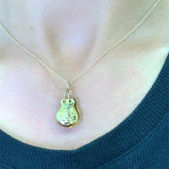 Spanish castanets pendant necklace yellow gold