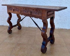Spanish Castilian Carved Console Table with Scrolled Legs, Early 20th Century