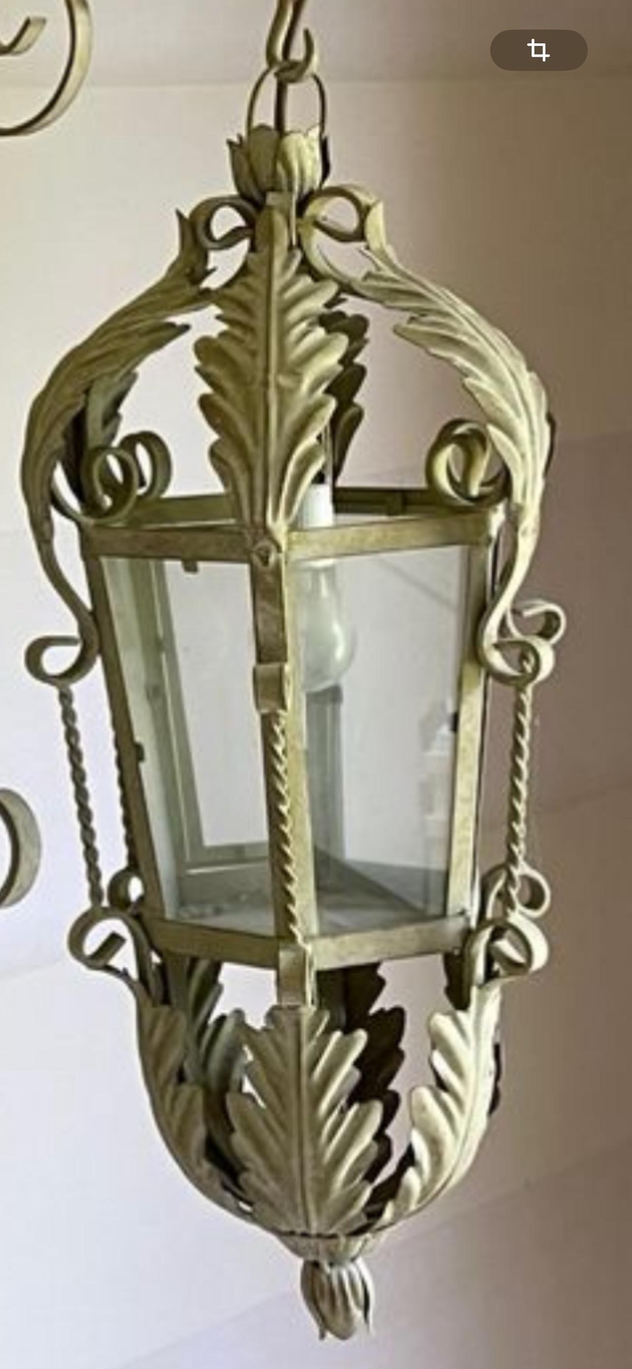 Spagnolo Illuminazione da parete di un castello spagnolo, tutto originale, circa 1950 in vendita