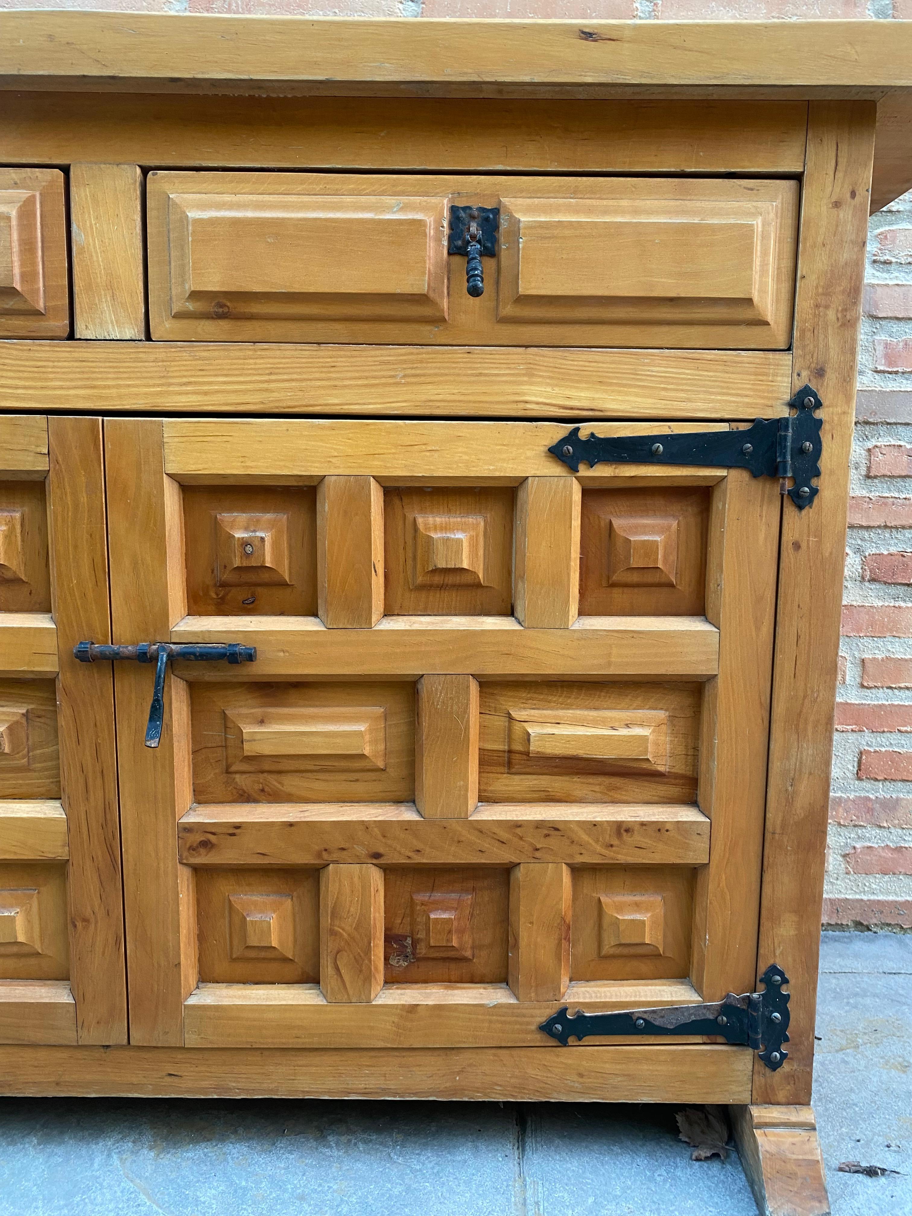 Spanish Catalan Carved Walnut Chest of Drawers, 1940s For Sale 2