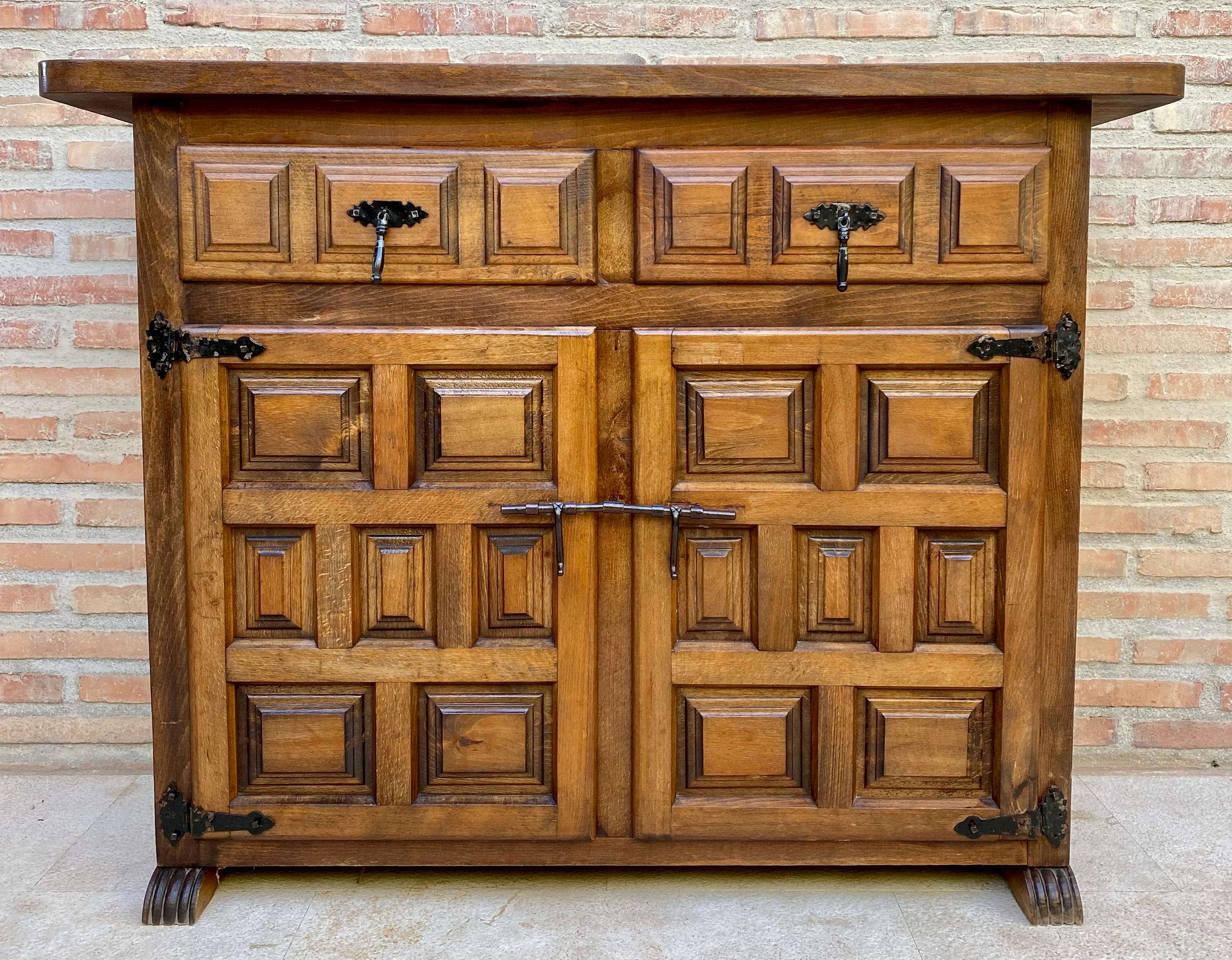 Spanish Colonial Spanish Catalan Carved Walnut Chest of Drawers, Highboy or Console, 1920s For Sale