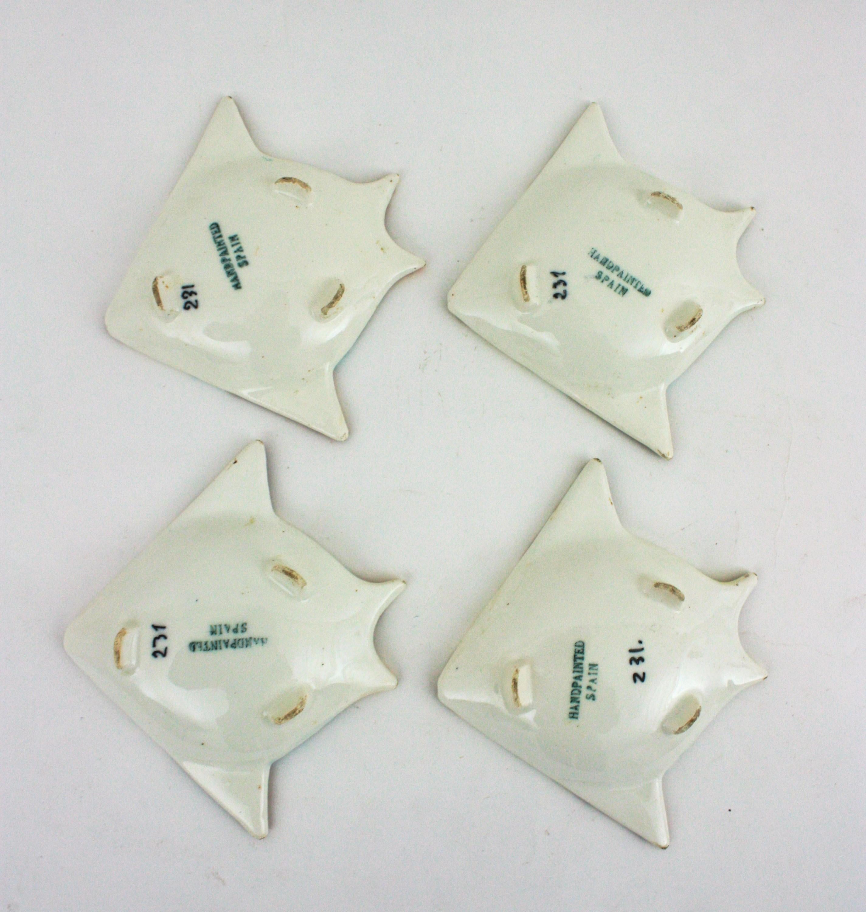 Spanische Keramik-Fischschalen und Rattan-Tablett Snacks Set im Angebot 6