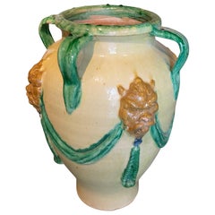 Poterie céramique espagnole émaillée avec des lions et peinte à la main