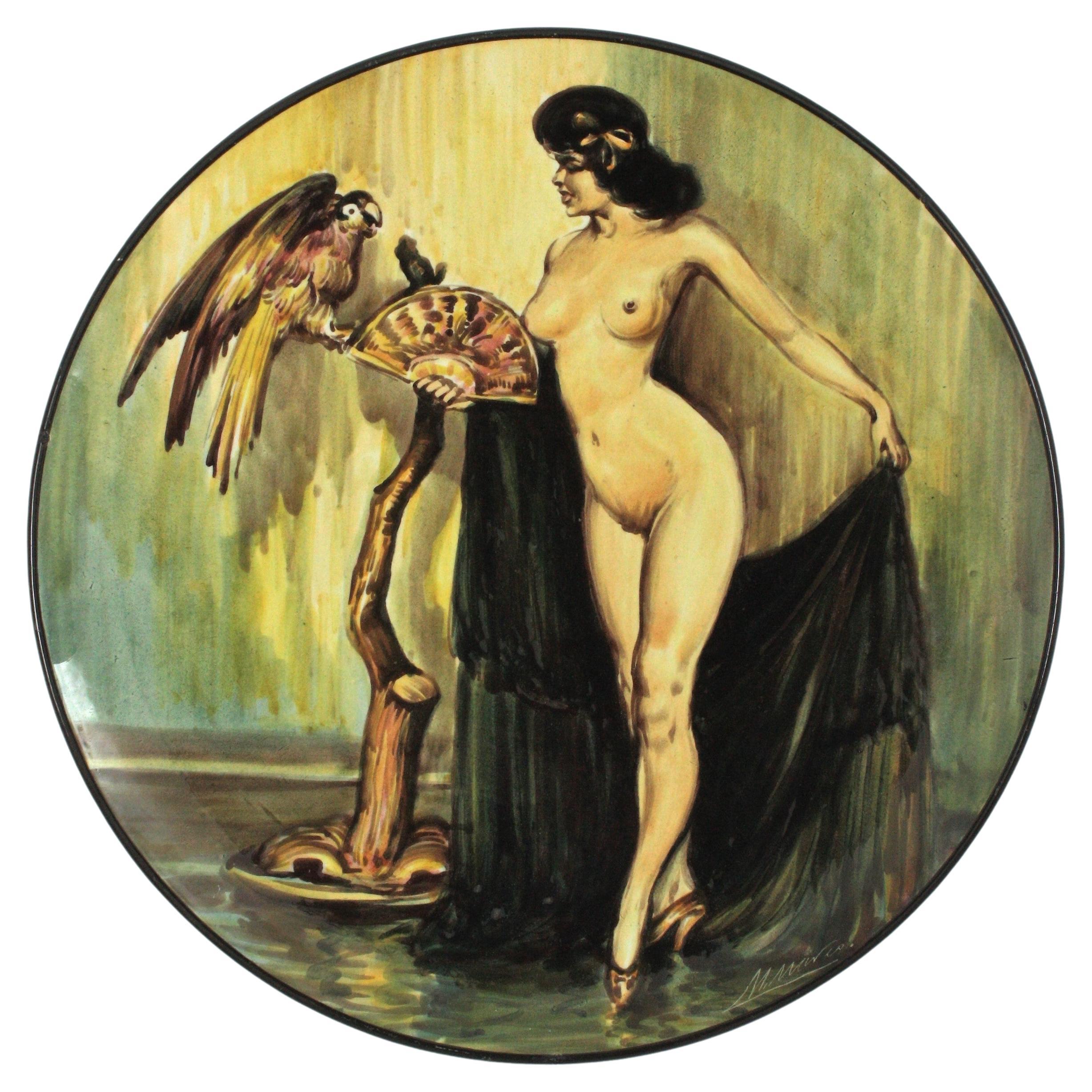 Plaque murale en céramique espagnole, Gipsy Nude with Parrot 'Gitana Desnuda', années 1950 en vente