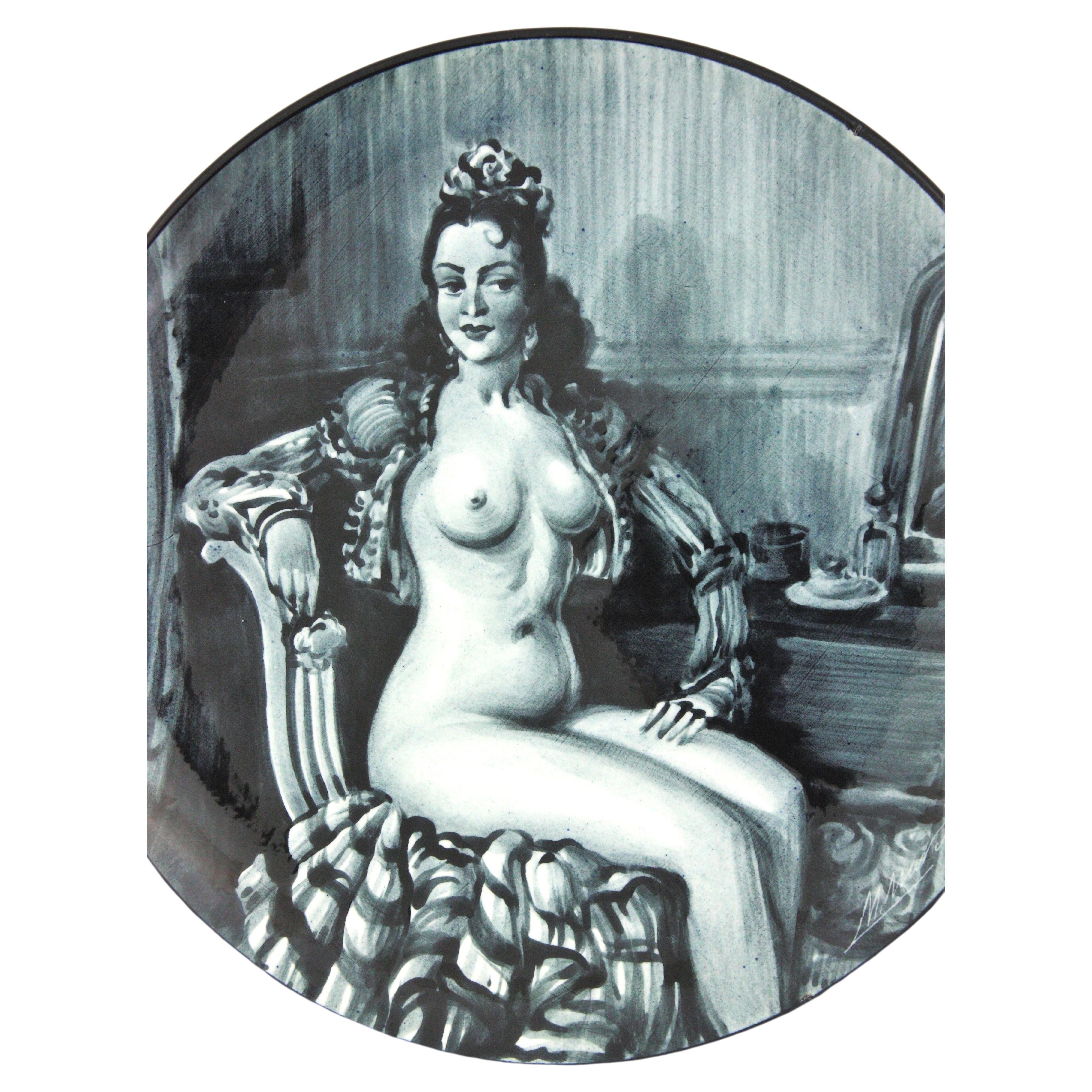 Handbemalte nackte Frau dekorativer Wandteller, glasierte Keramik,  Spanien, 1950er Jahre
Spanische andalusische Nackttänzerin in schwarzen und weißen Farben.
Signiert M Marco unten rechts.
Auf der Rückseite steht: 
