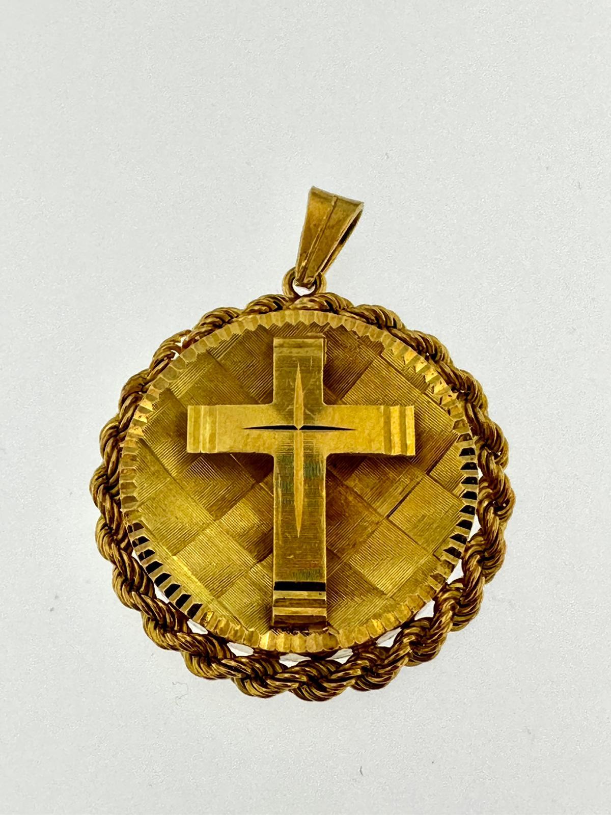 Women's or Men's Spanish “Chapiteau” Cross on Round Pendant in 18kt Yellow Gold  For Sale