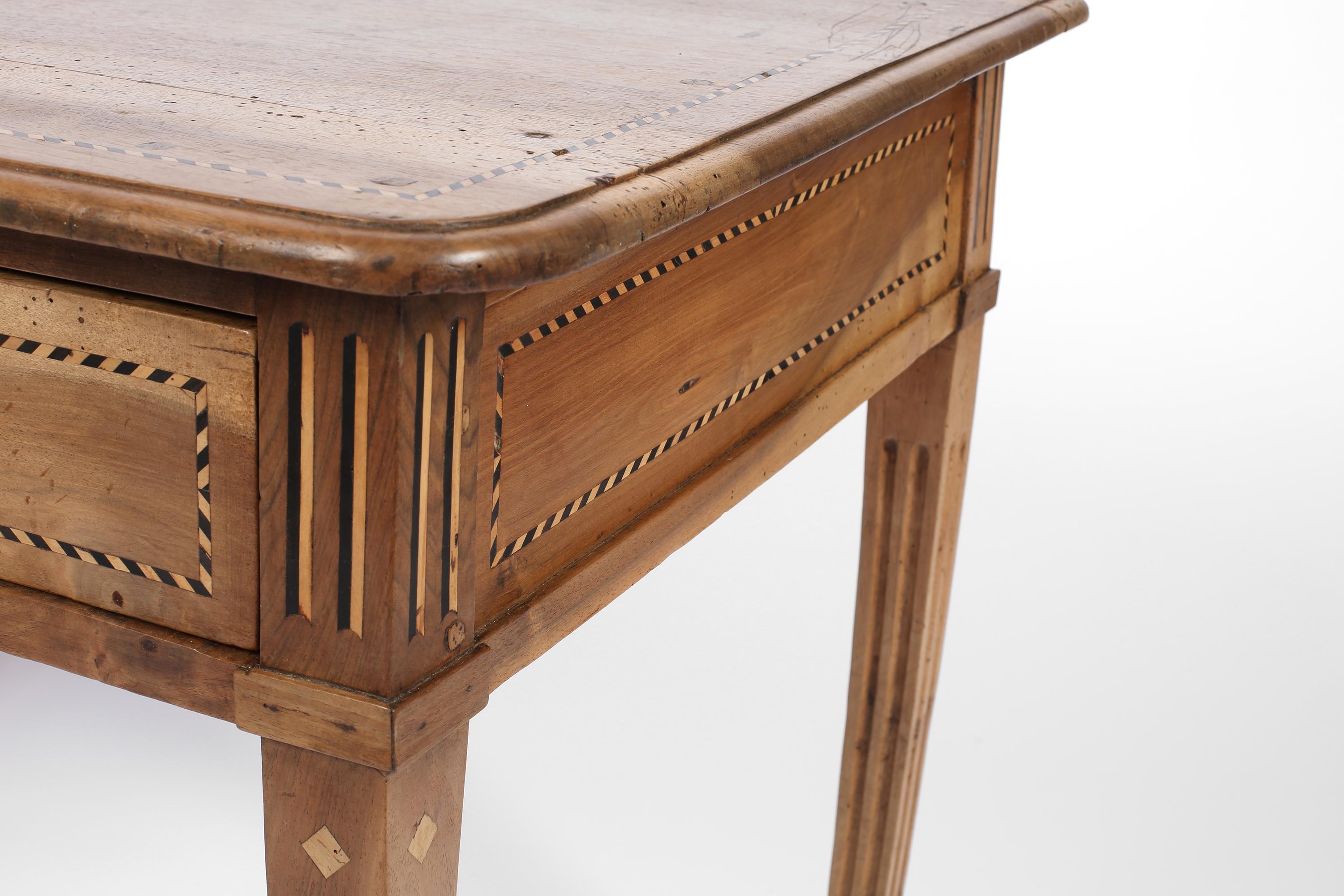 Spanish Charles IV Walnut Marquetry Writing Desk Side Table c. 1790 For Sale 9
