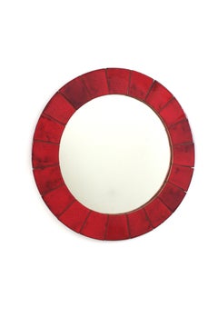 Miroir circulaire espagnol en céramique émaillée rouge, 1960