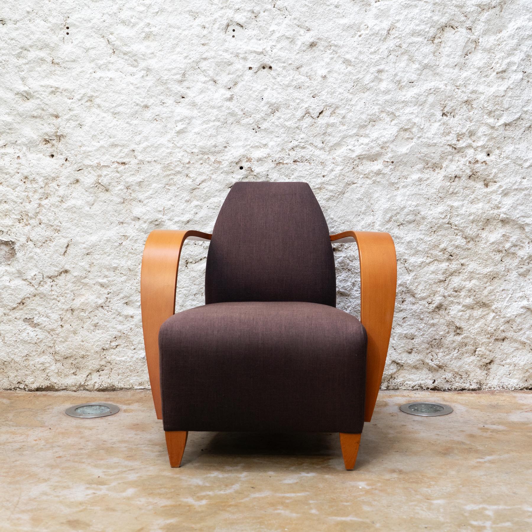 Spanish Club Chair with Plywood Armrests and Original Upholstery, Circa 1980 For Sale 4