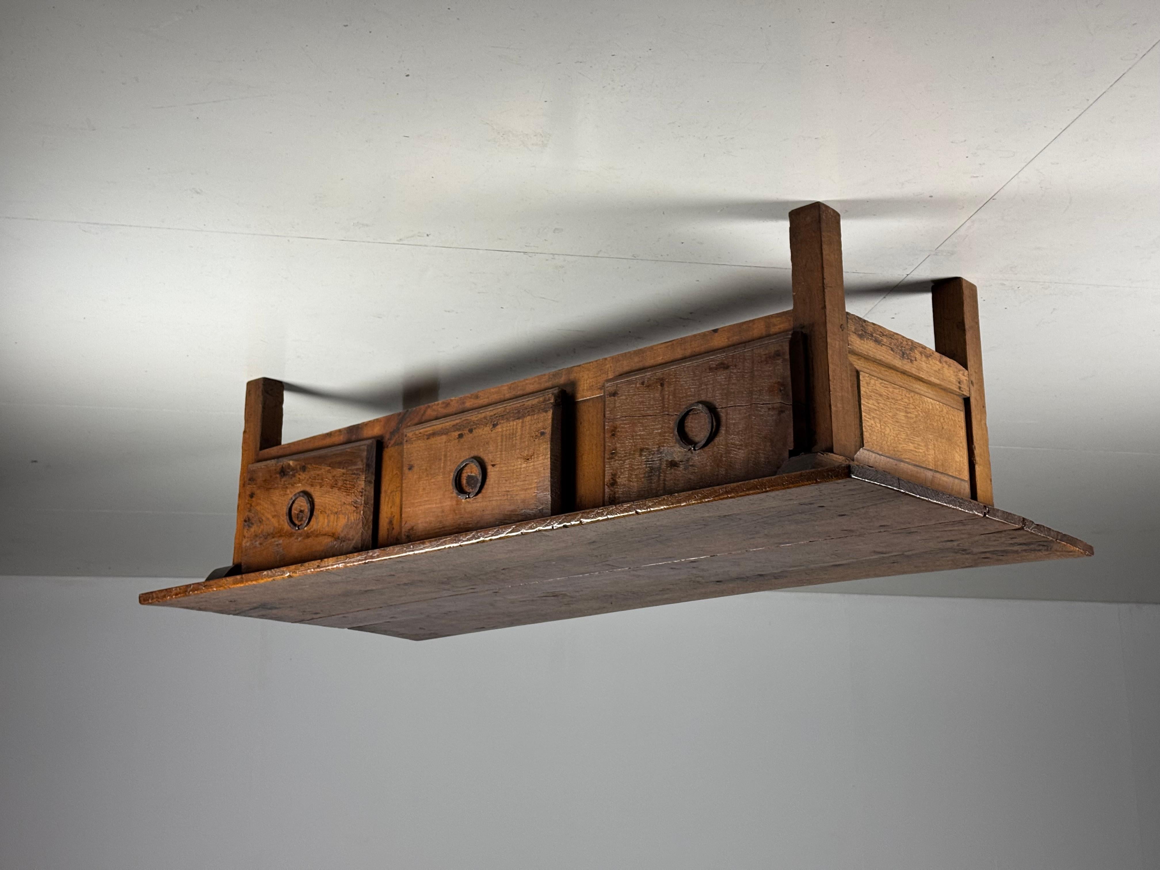Spanish coffee table, 19th century For Sale 13