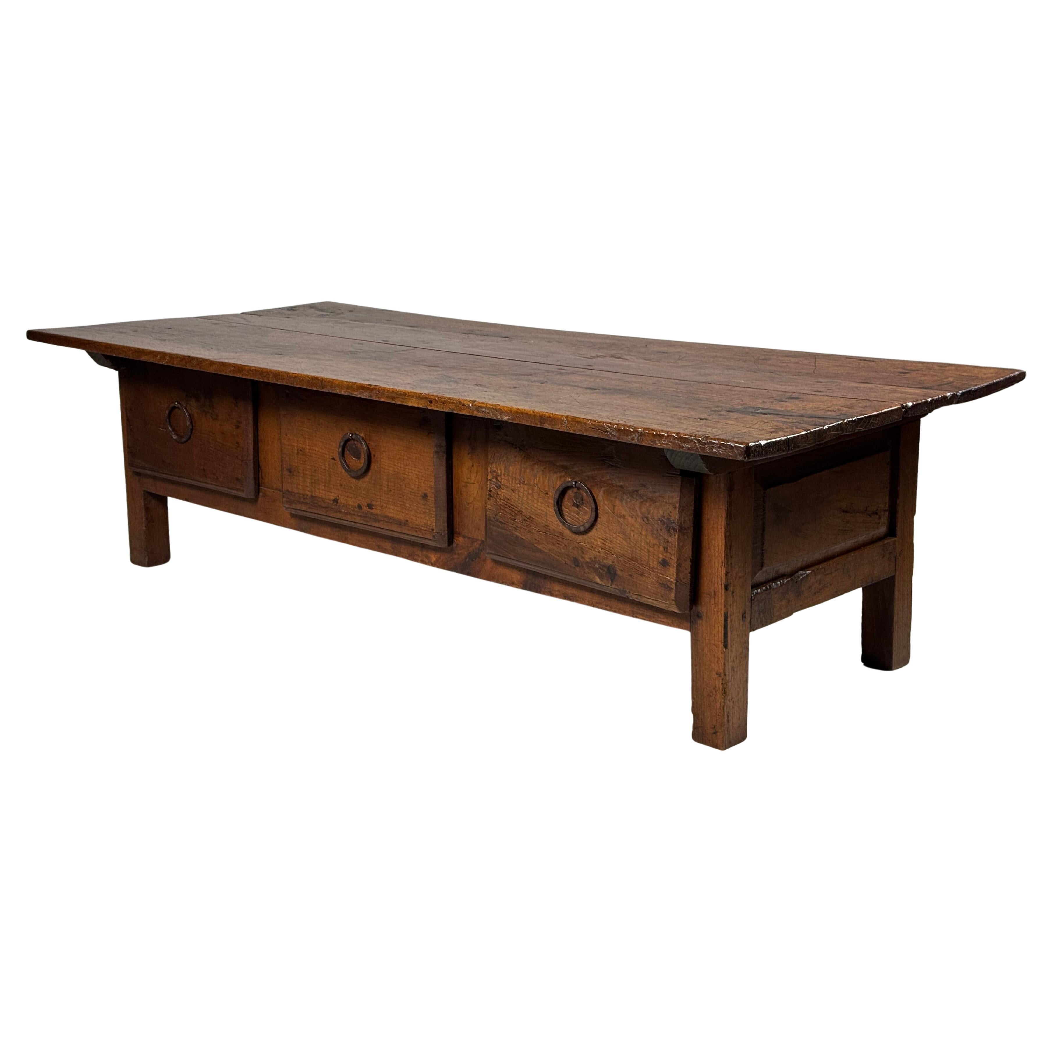 Spanish coffee table, 19th century For Sale