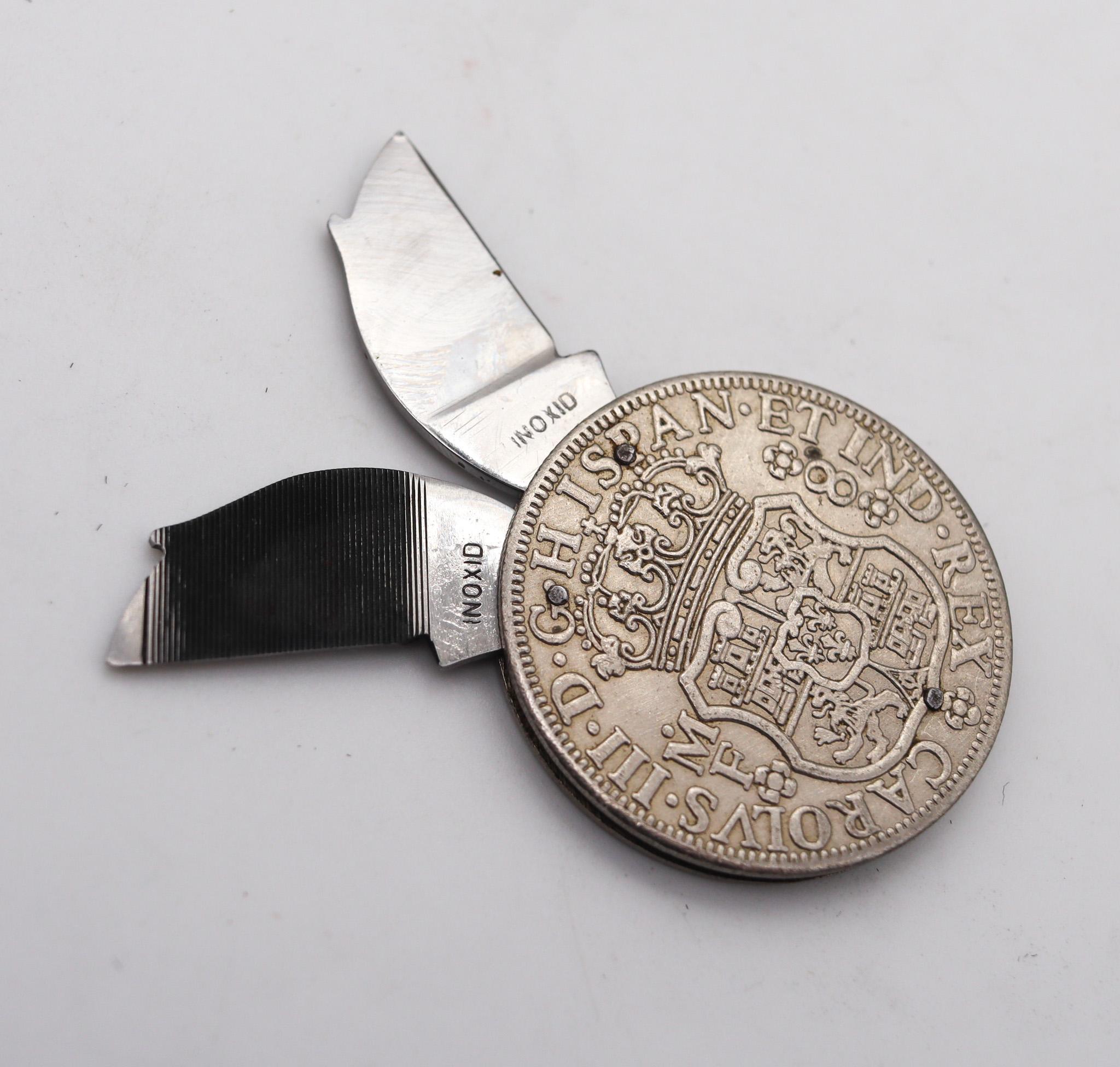 Spanische Münze 1768 Antikes klappbares Taschenmesser in 916 Sterlingsilber im Zustand „Hervorragend“ im Angebot in Miami, FL