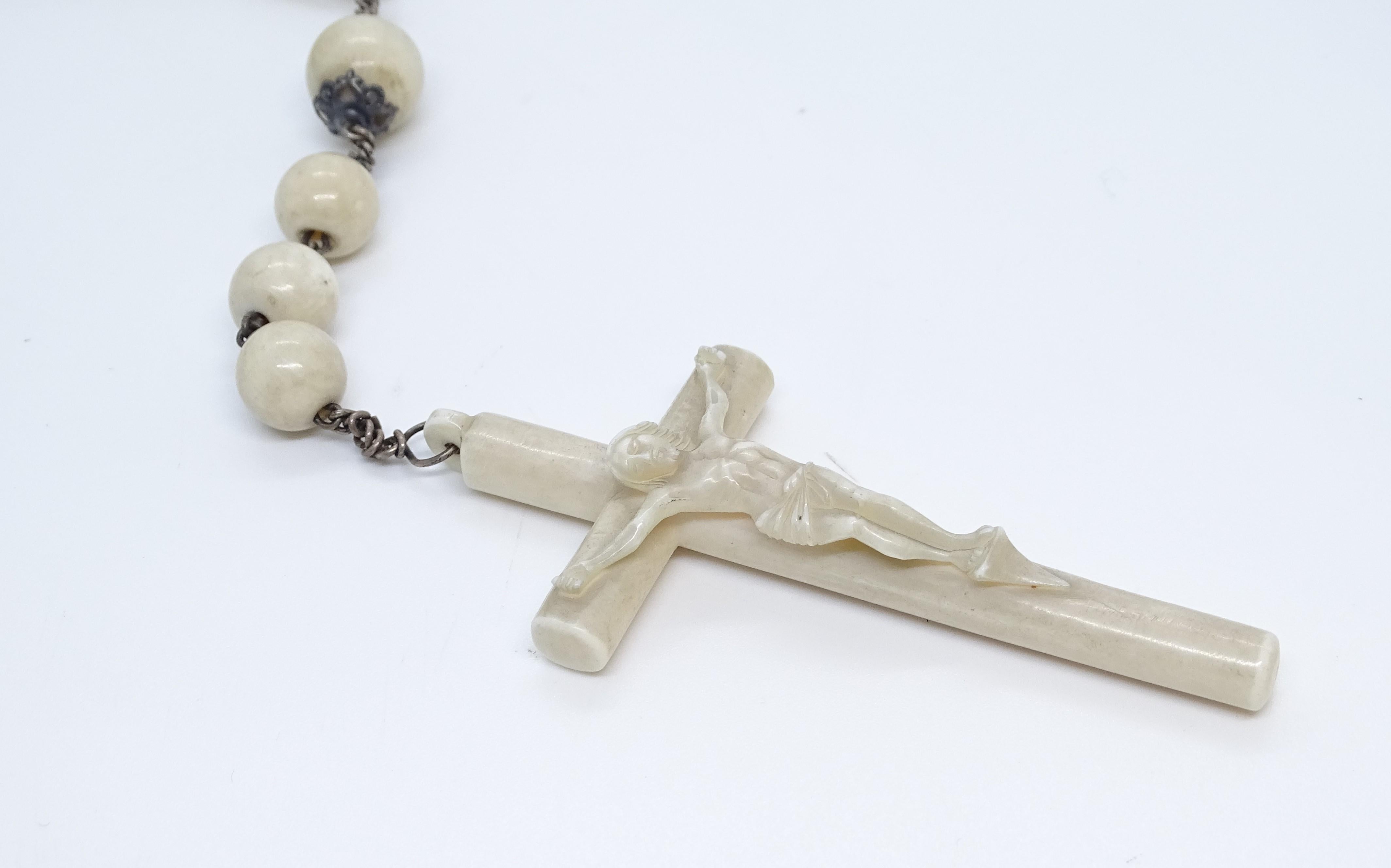 Spanish  Collection Rosary in bone and silver For Sale 4