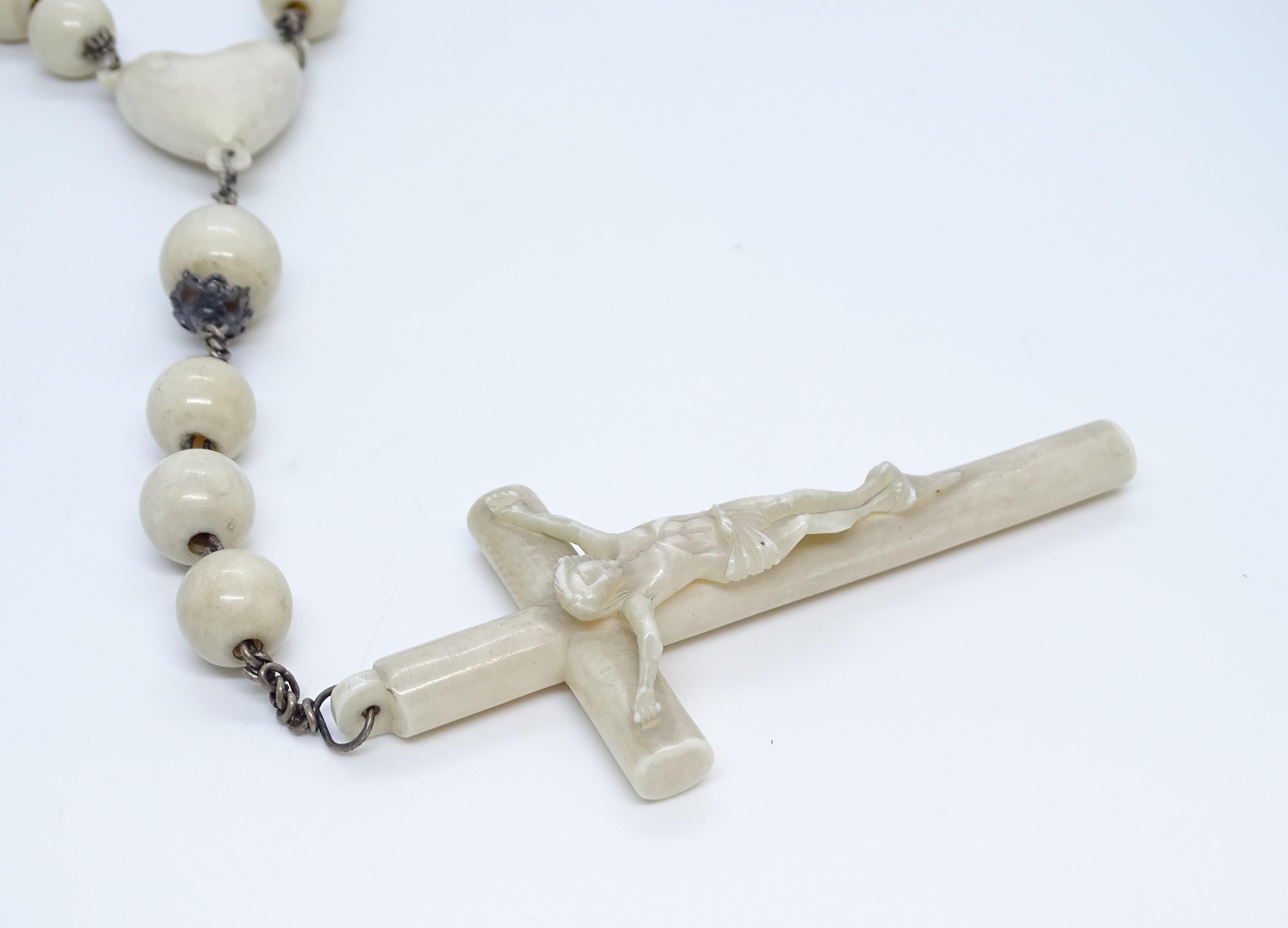 Spanish  Collection Rosary in bone and silver For Sale 5