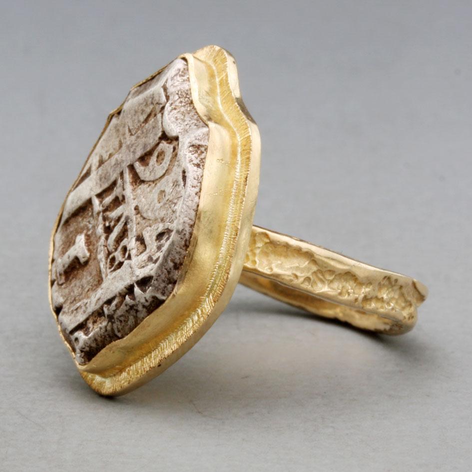 Spanish Colonial 1766 One Real Silver Cob Coin 18K Gold Ring For Sale 3
