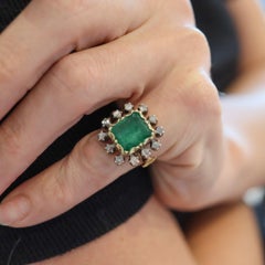 SPANISH COLONIAL 1790 Iberian Antique Ring In 18Kt Gold With Emerald & Diamonds