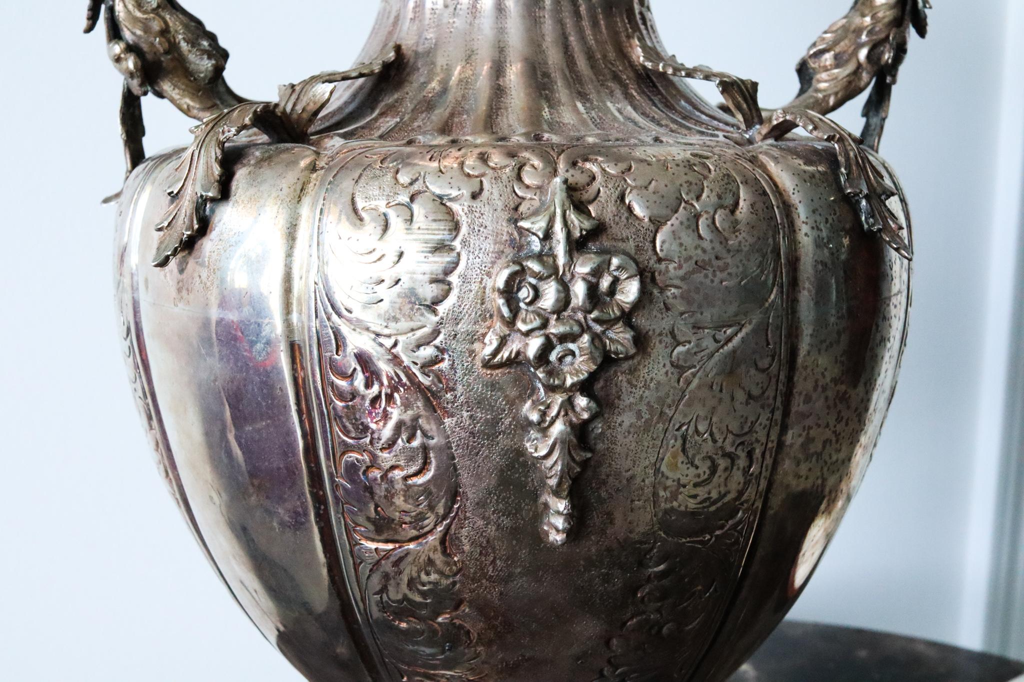 Silver Spanish Colonial 1820 Rare Large Display Amphora with Handles in Solid Sterling For Sale