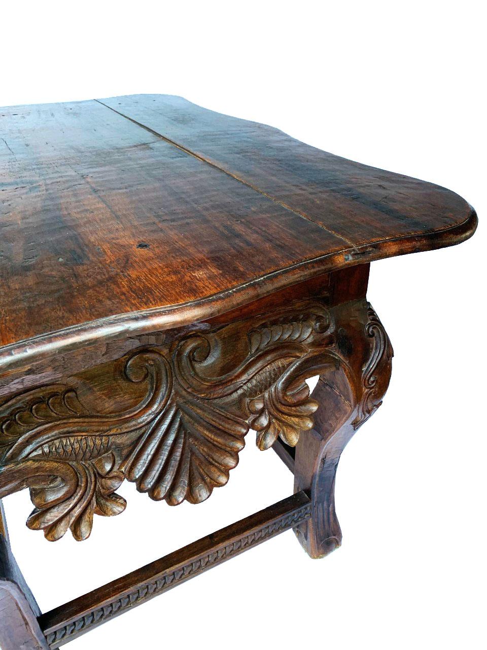 Hardwood Spanish Colonial 18th Century Presentation Hall Table Console For Sale