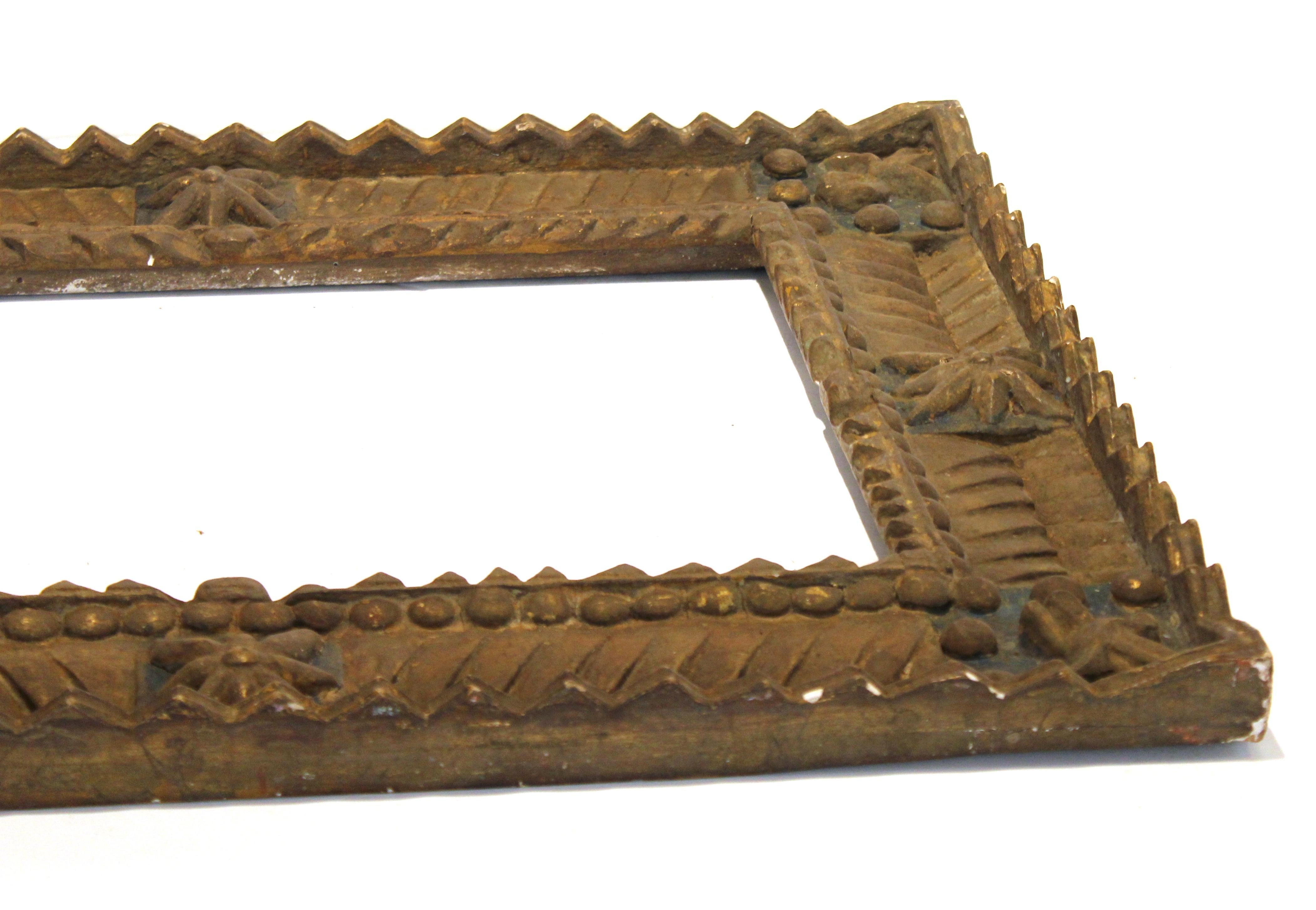 Spanish Colonial Baroque Deeply Carved Geometric Wood Frame In Good Condition For Sale In New York, NY